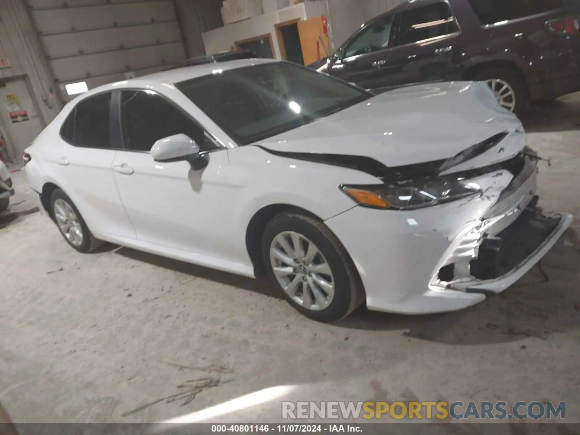1 Photograph of a damaged car 4T1B11HK1KU796072 TOYOTA CAMRY 2019