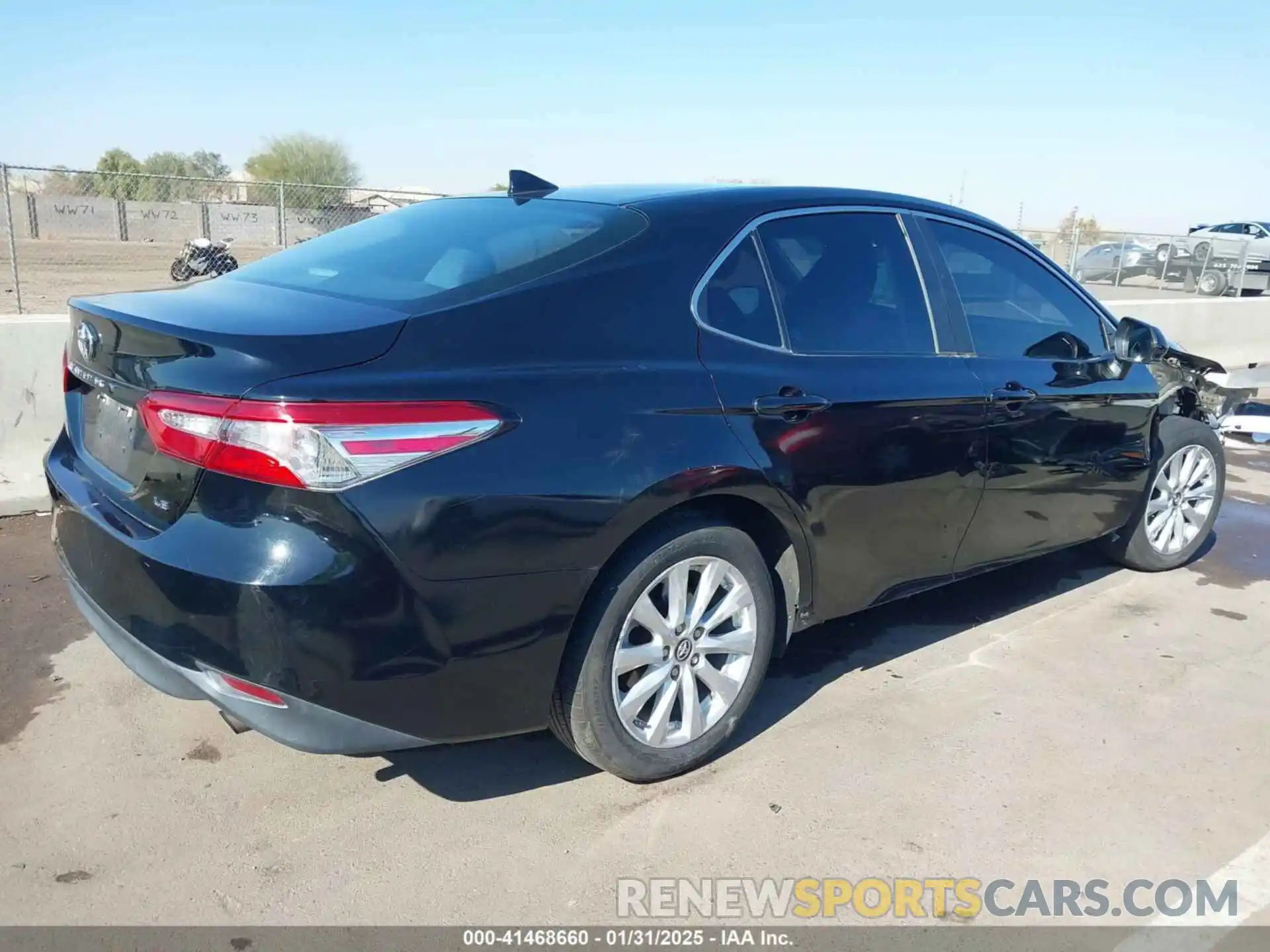 4 Photograph of a damaged car 4T1B11HK1KU803490 TOYOTA CAMRY 2019