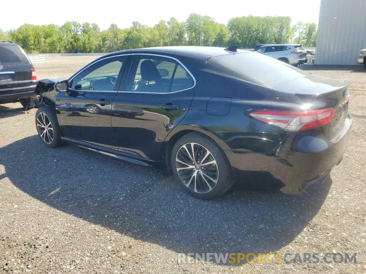 2 Photograph of a damaged car 4T1B11HK1KU803666 TOYOTA CAMRY 2019