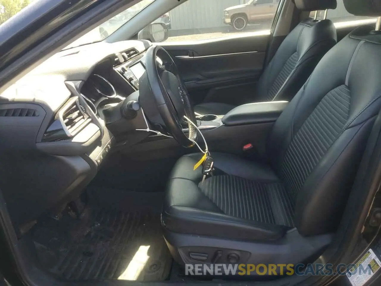 7 Photograph of a damaged car 4T1B11HK1KU803666 TOYOTA CAMRY 2019