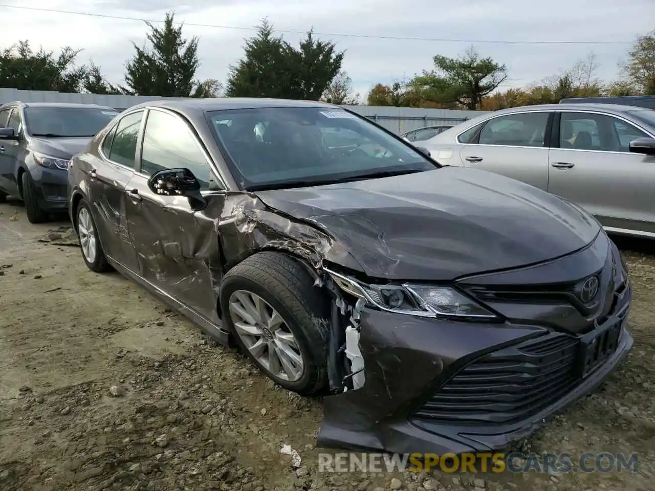 1 Photograph of a damaged car 4T1B11HK1KU803764 TOYOTA CAMRY 2019