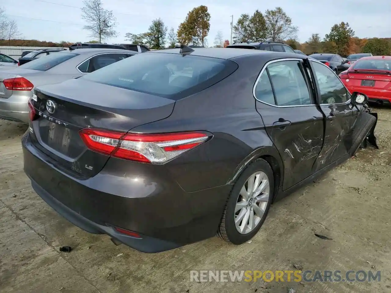 4 Photograph of a damaged car 4T1B11HK1KU803764 TOYOTA CAMRY 2019