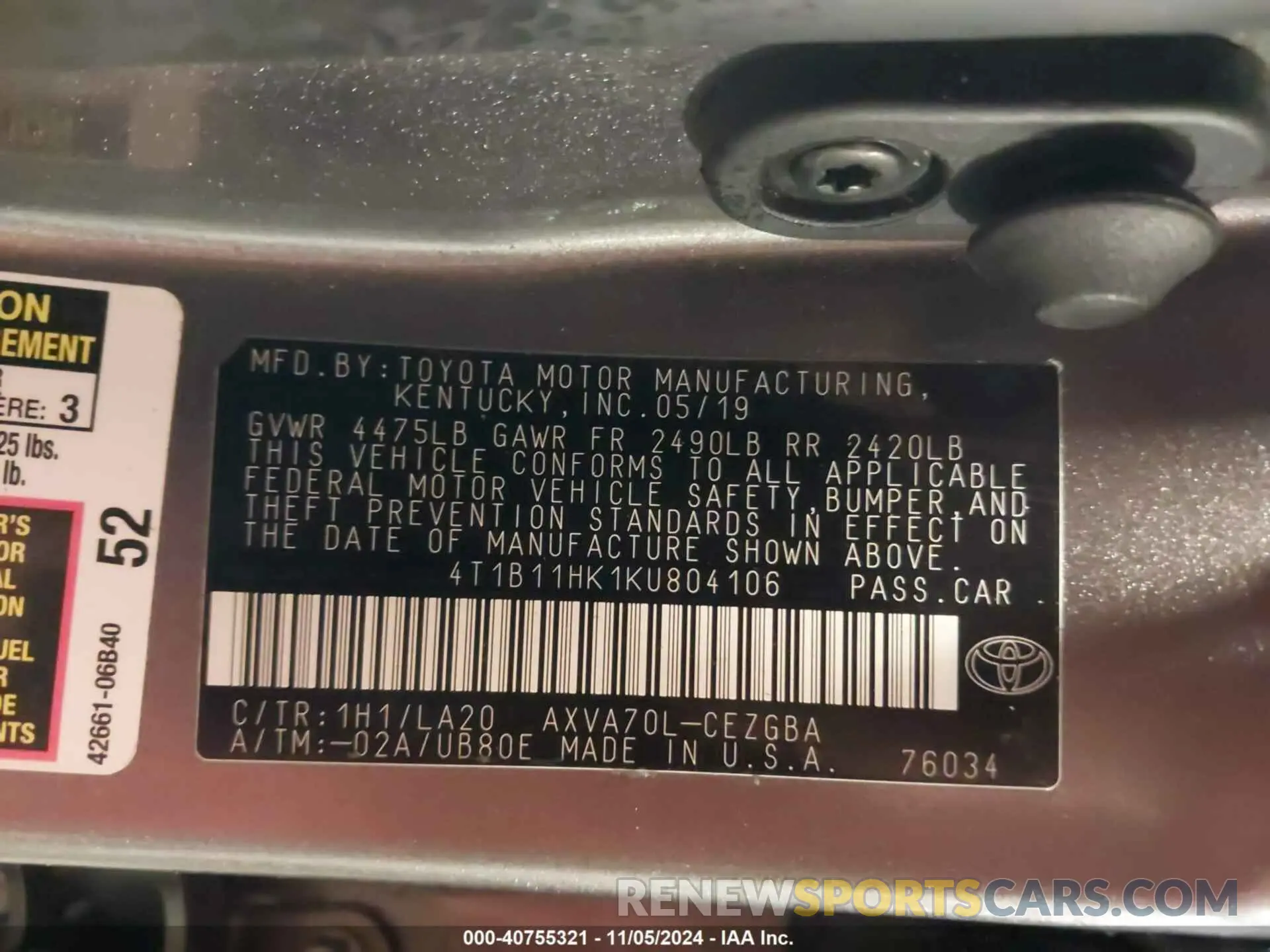 9 Photograph of a damaged car 4T1B11HK1KU804106 TOYOTA CAMRY 2019