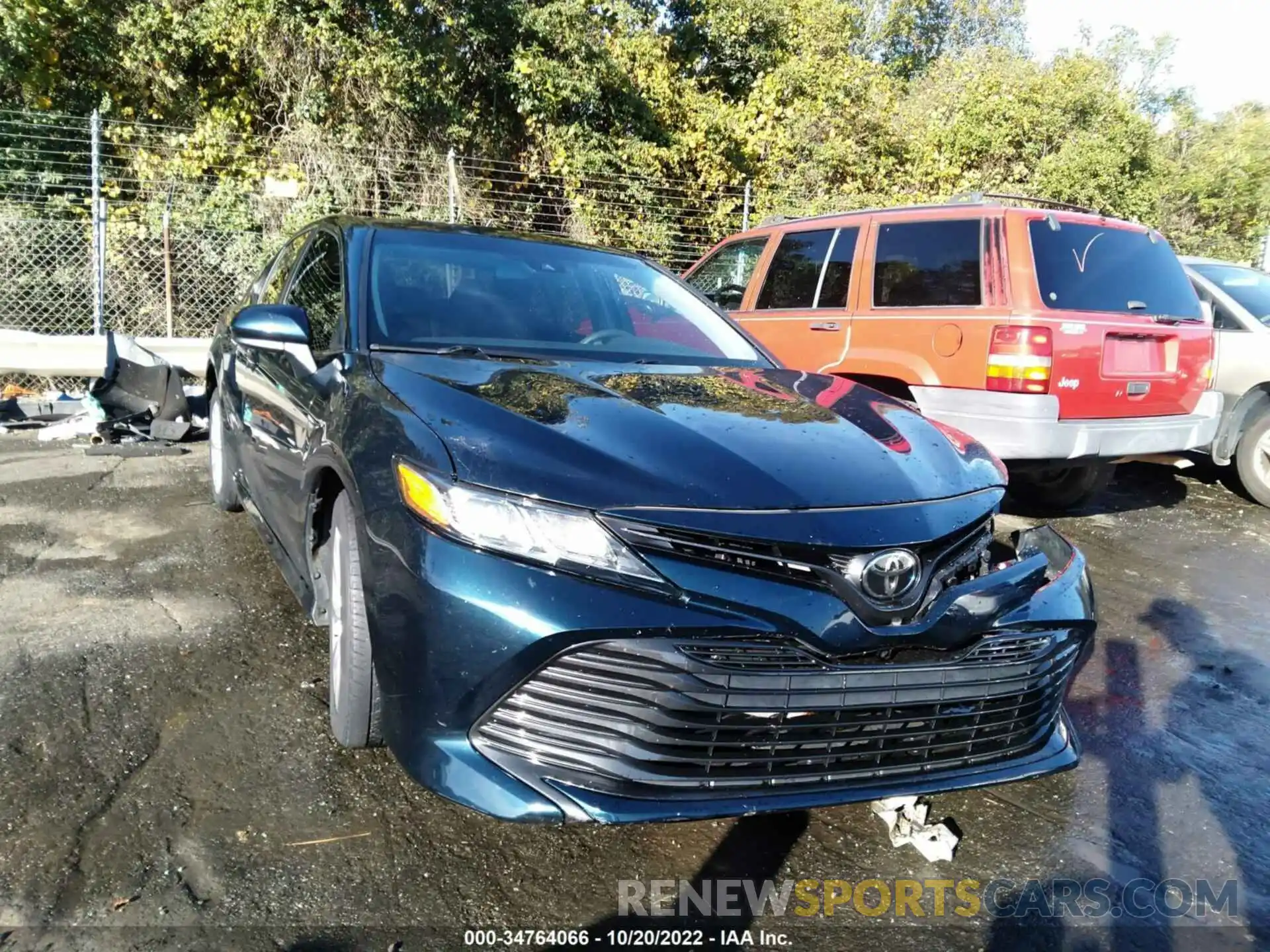 1 Photograph of a damaged car 4T1B11HK1KU804705 TOYOTA CAMRY 2019