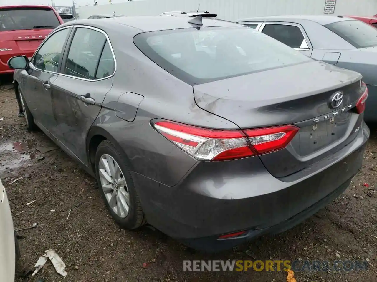 3 Photograph of a damaged car 4T1B11HK1KU805773 TOYOTA CAMRY 2019