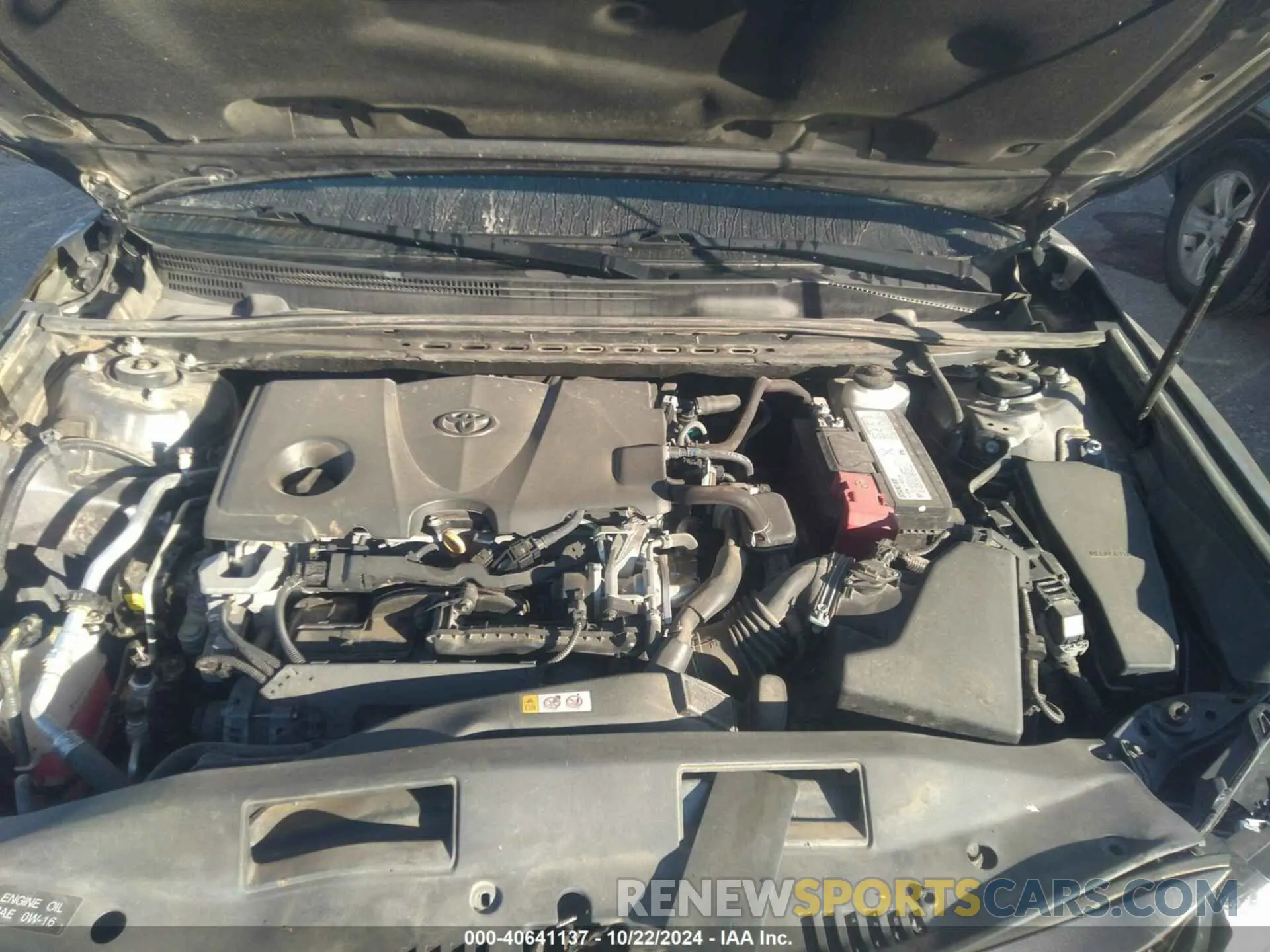 10 Photograph of a damaged car 4T1B11HK1KU809709 TOYOTA CAMRY 2019