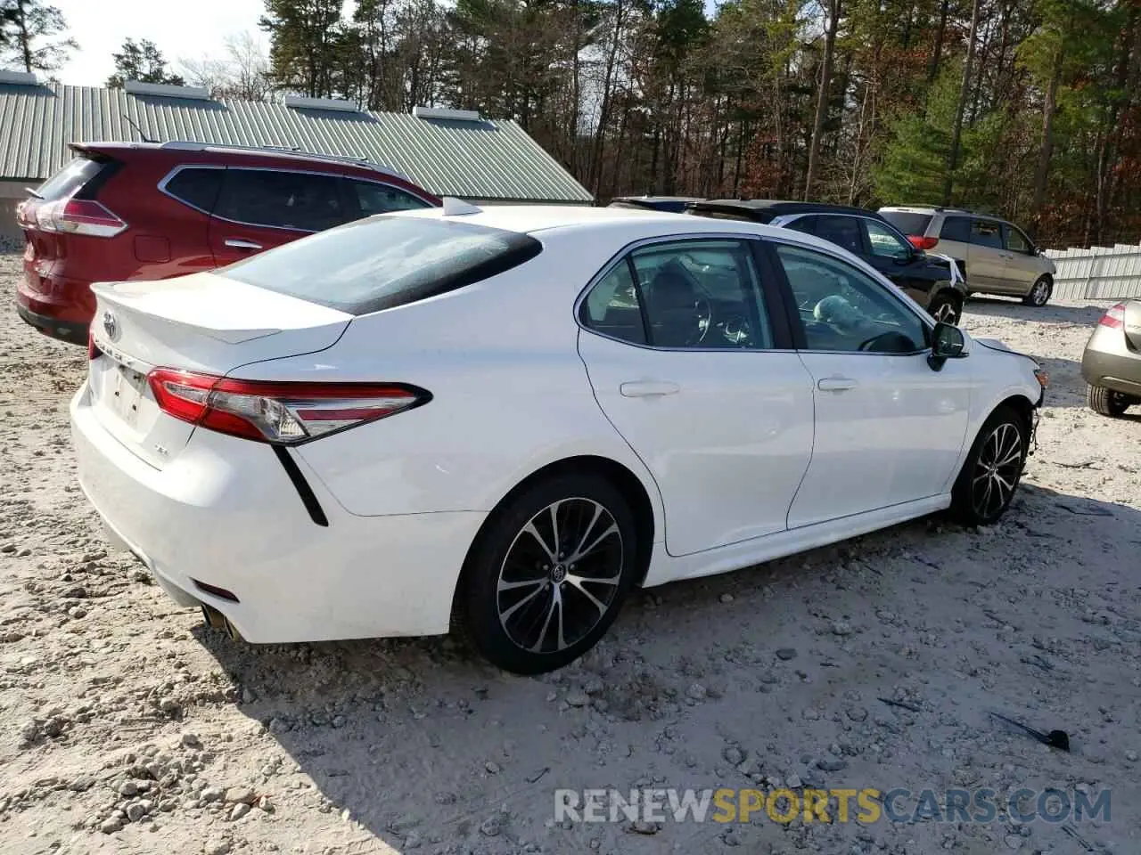 3 Photograph of a damaged car 4T1B11HK1KU810309 TOYOTA CAMRY 2019