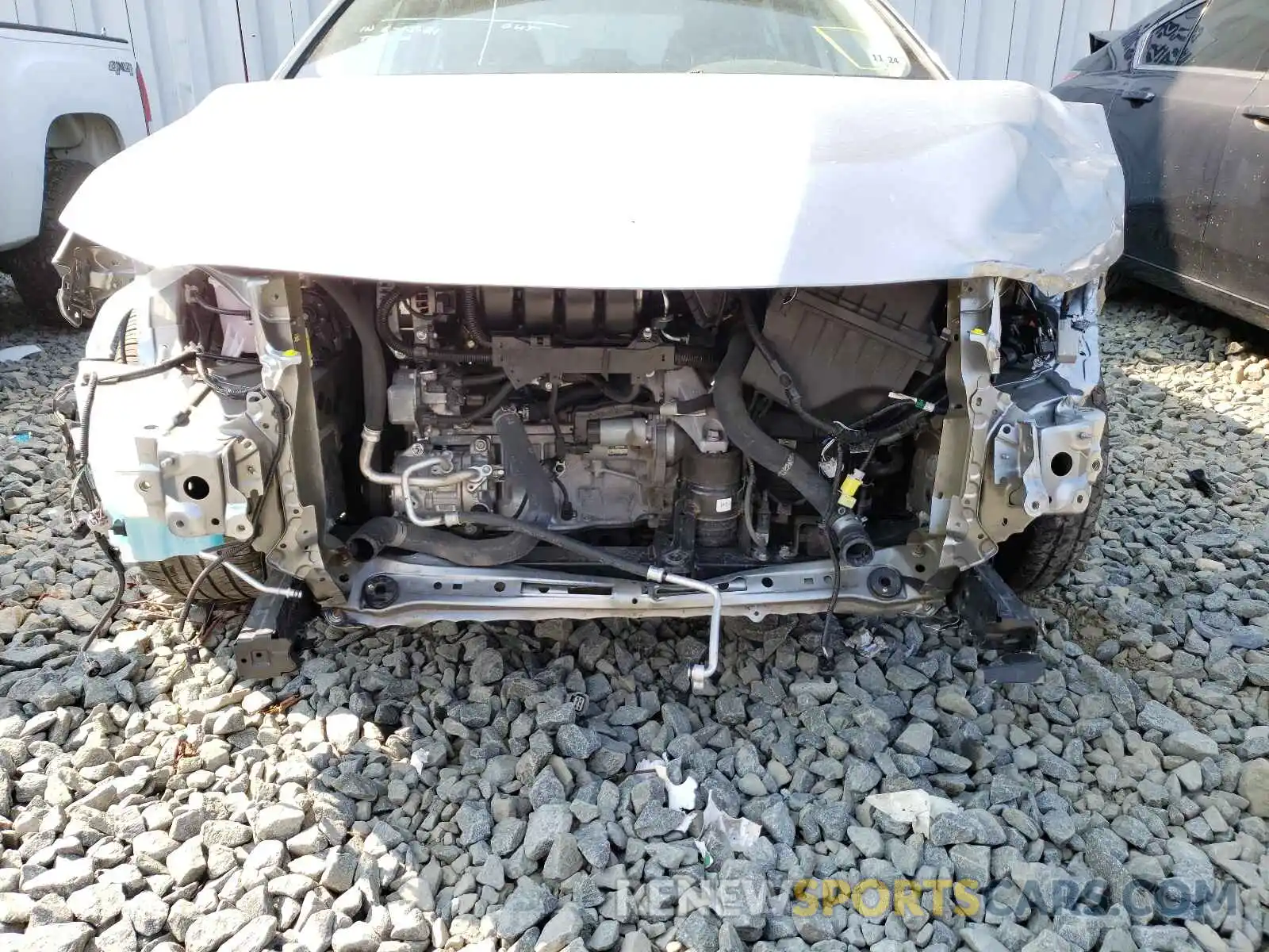 9 Photograph of a damaged car 4T1B11HK1KU811086 TOYOTA CAMRY 2019