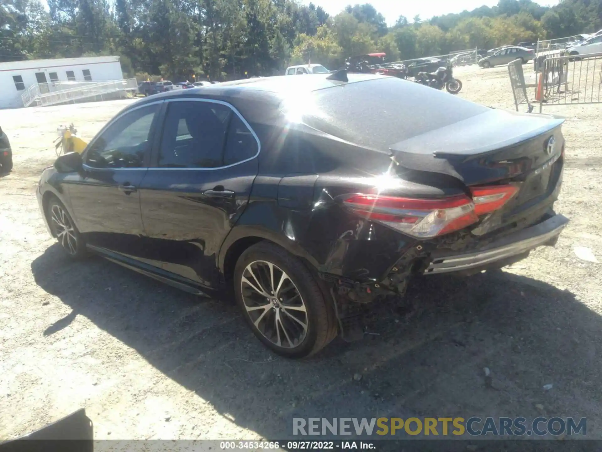 3 Photograph of a damaged car 4T1B11HK1KU812366 TOYOTA CAMRY 2019