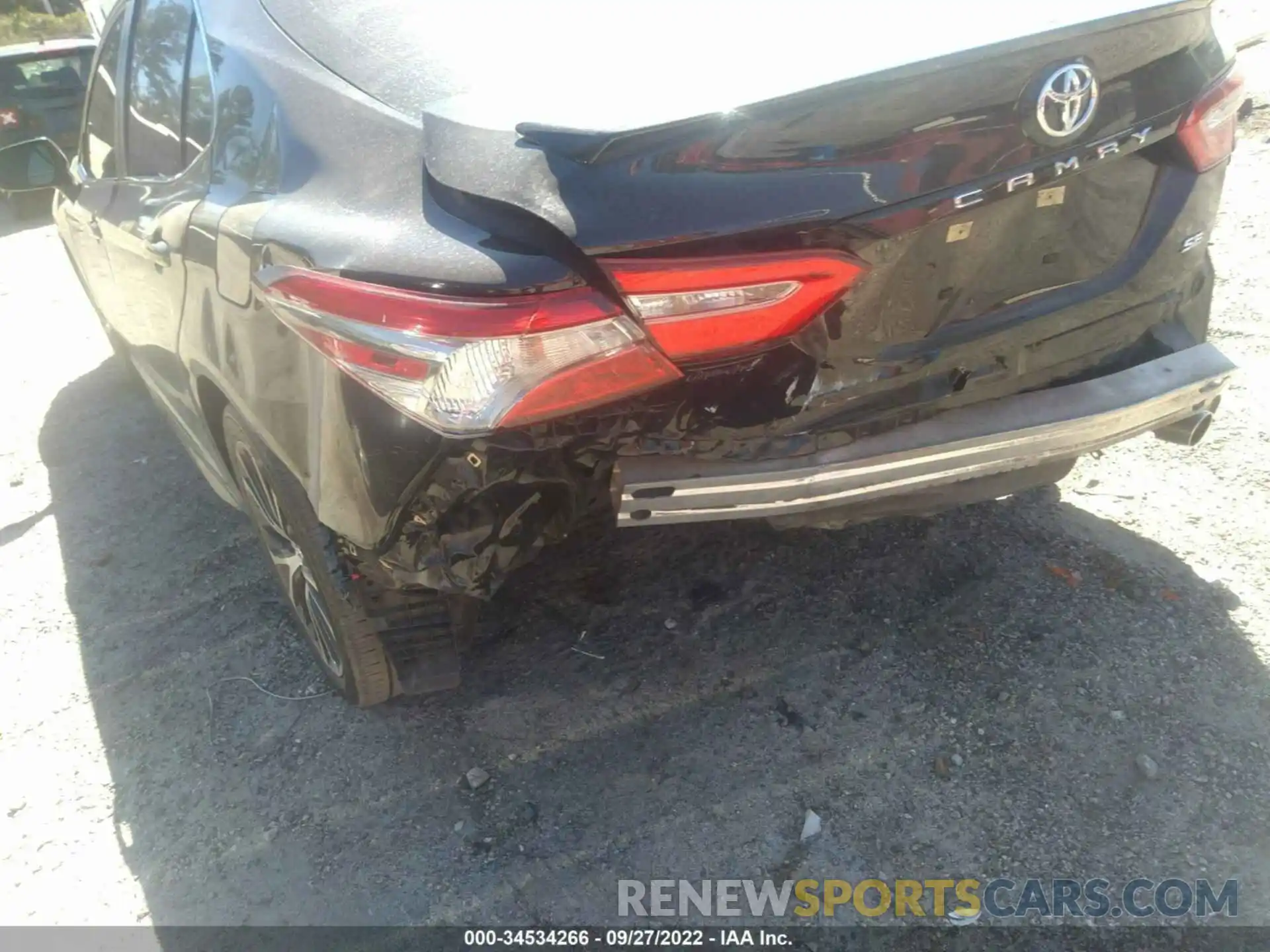 6 Photograph of a damaged car 4T1B11HK1KU812366 TOYOTA CAMRY 2019