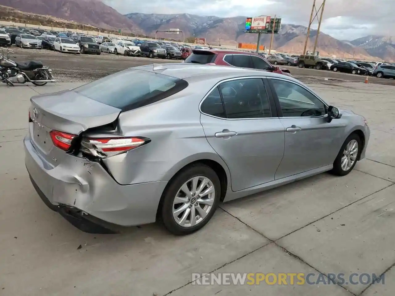 3 Photograph of a damaged car 4T1B11HK1KU826025 TOYOTA CAMRY 2019