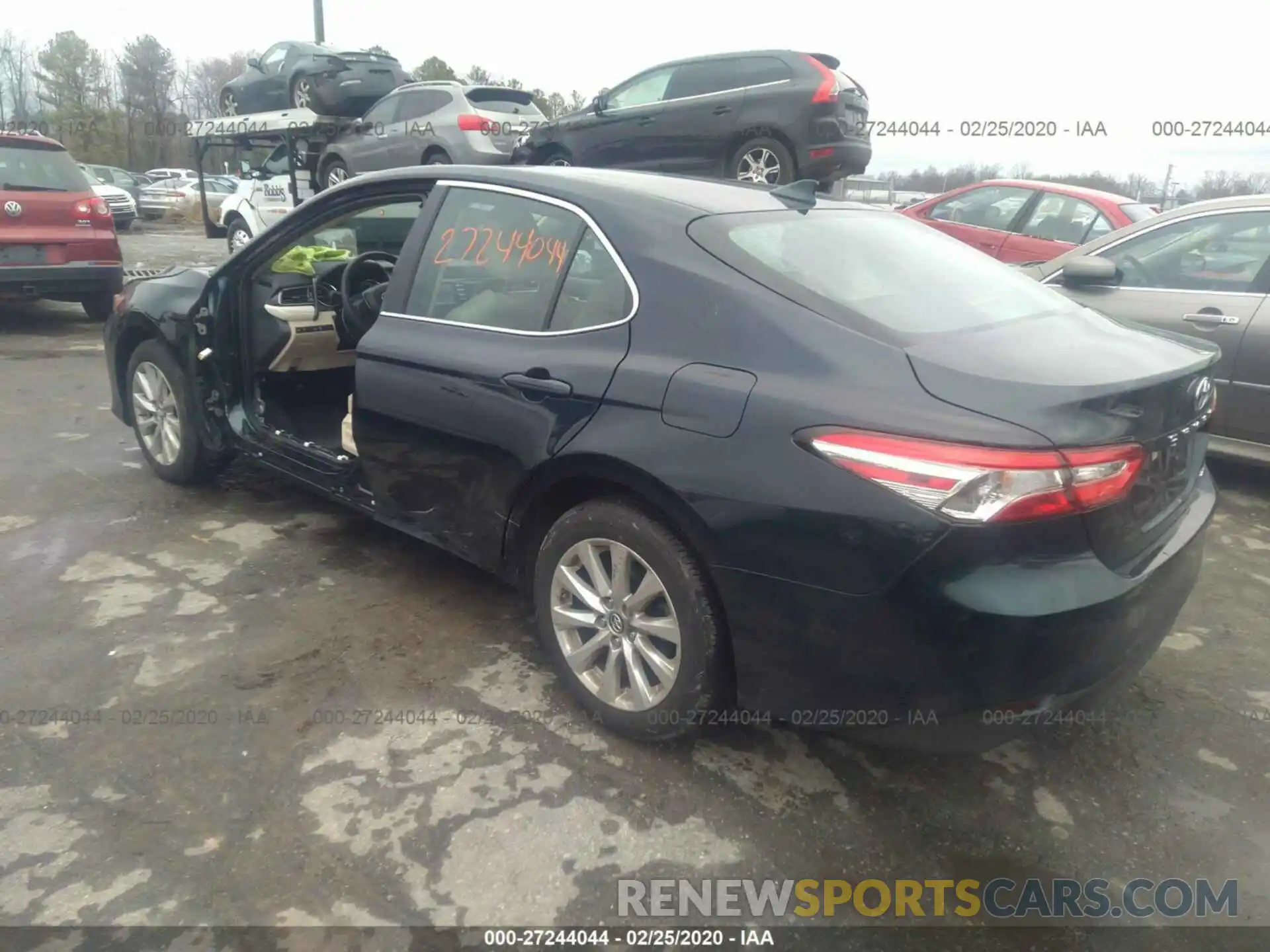 3 Photograph of a damaged car 4T1B11HK1KU826090 TOYOTA CAMRY 2019