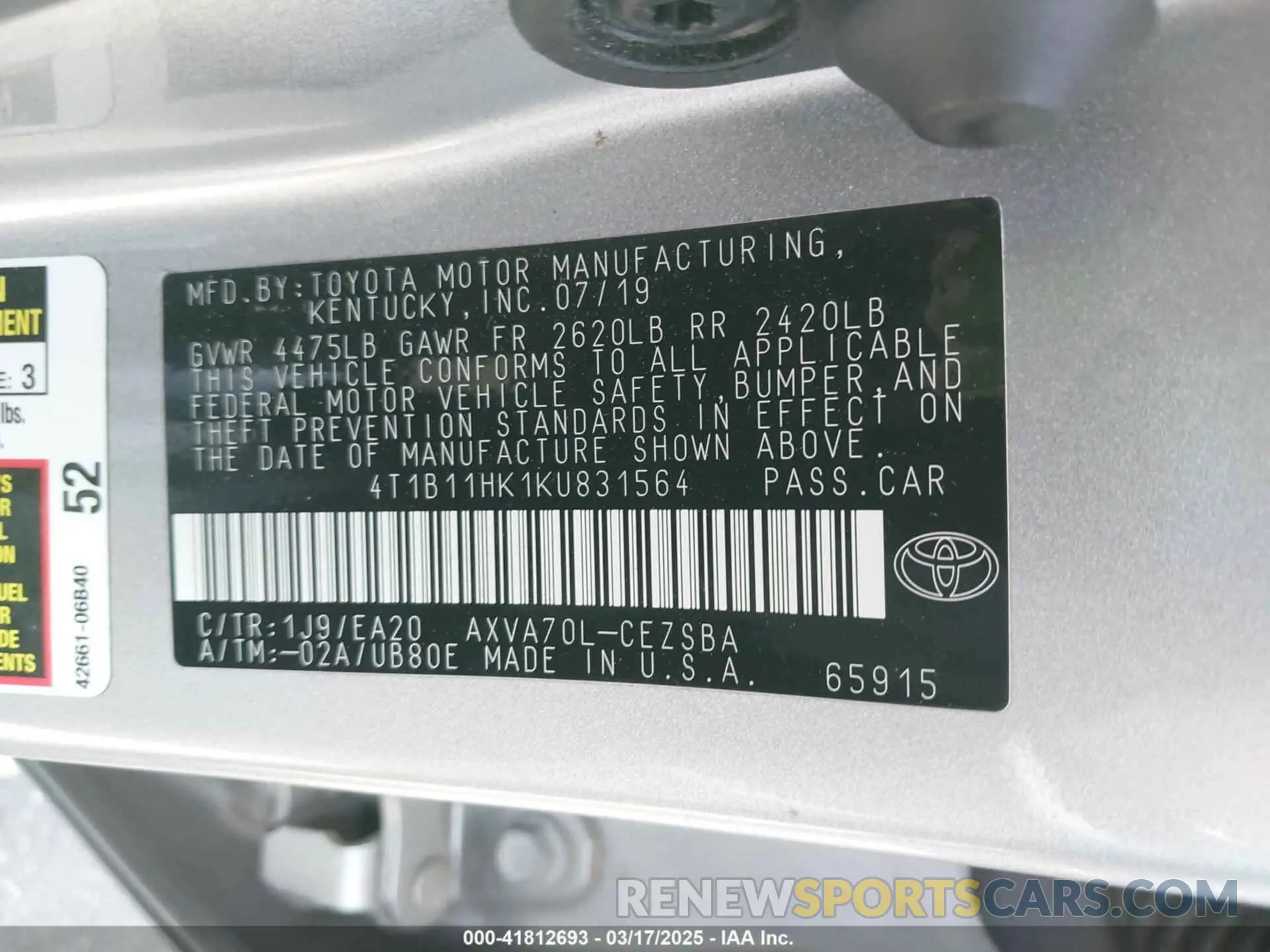 9 Photograph of a damaged car 4T1B11HK1KU831564 TOYOTA CAMRY 2019