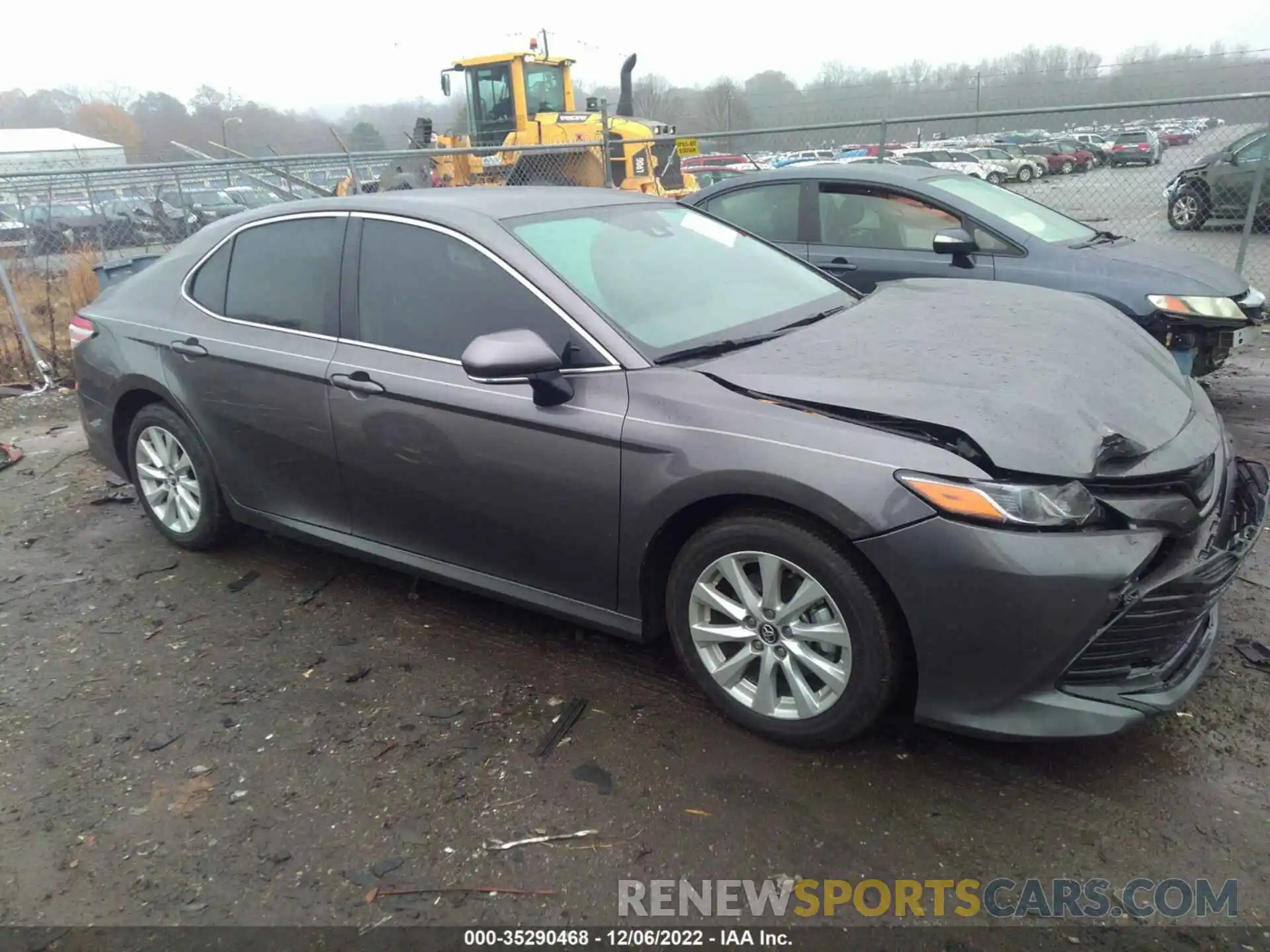 1 Photograph of a damaged car 4T1B11HK1KU842533 TOYOTA CAMRY 2019