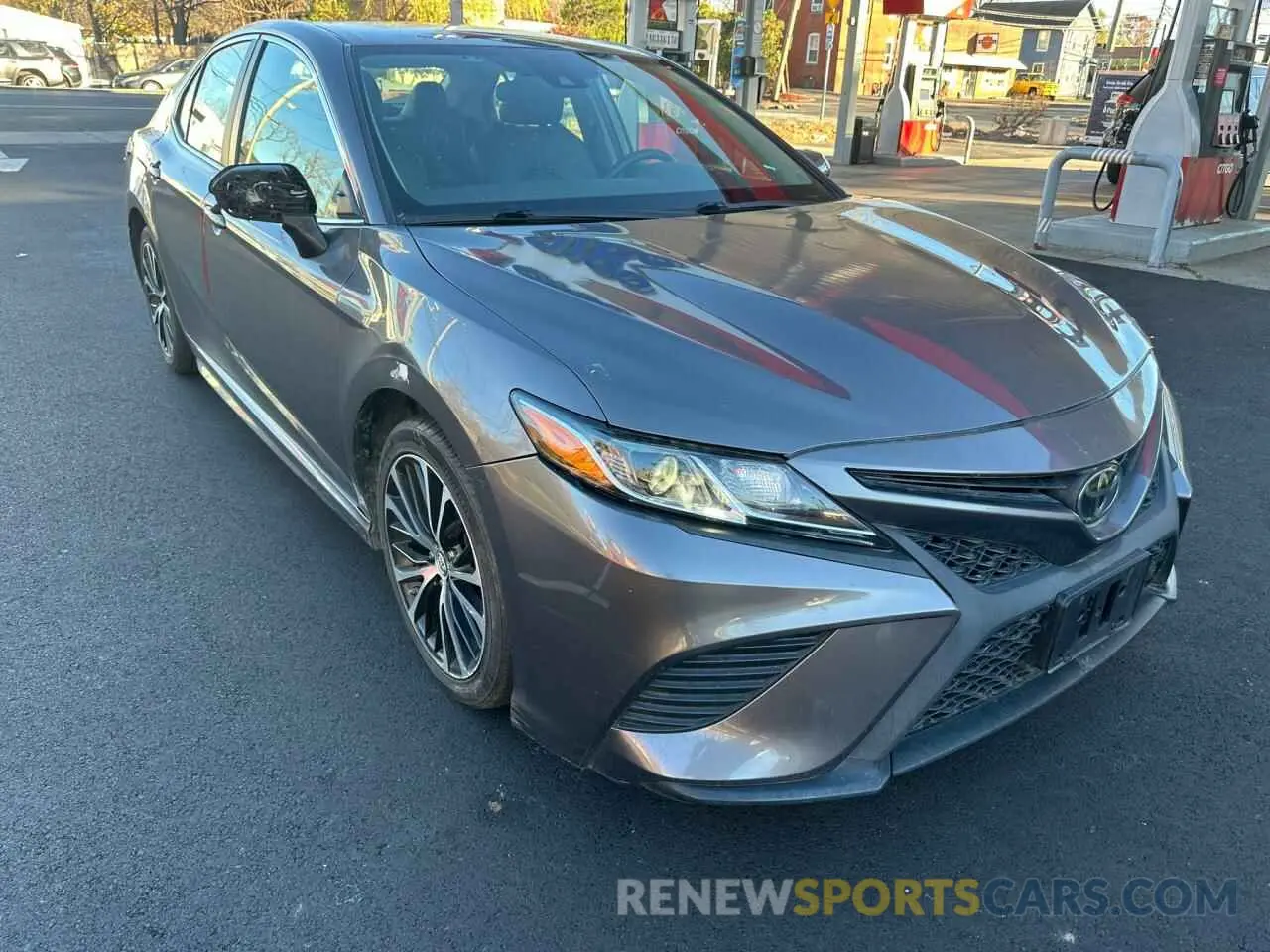 4 Photograph of a damaged car 4T1B11HK1KU844962 TOYOTA CAMRY 2019