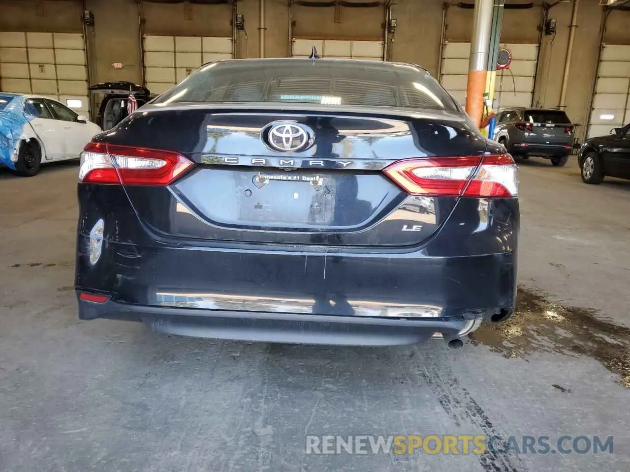 6 Photograph of a damaged car 4T1B11HK1KU846873 TOYOTA CAMRY 2019