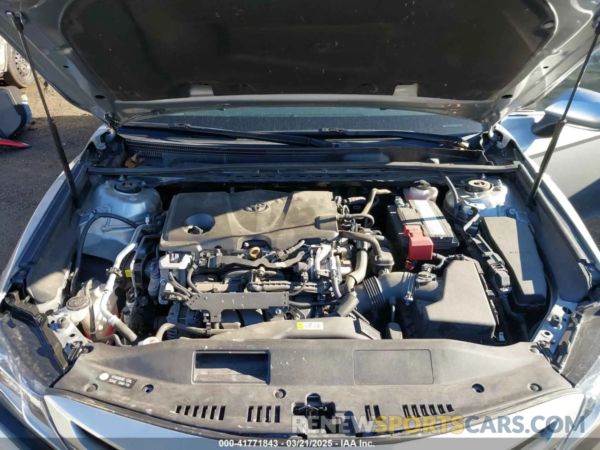 10 Photograph of a damaged car 4T1B11HK2K4776347 TOYOTA CAMRY 2019