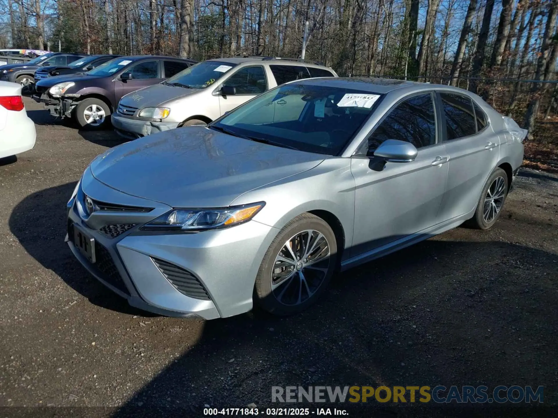 2 Photograph of a damaged car 4T1B11HK2K4776347 TOYOTA CAMRY 2019