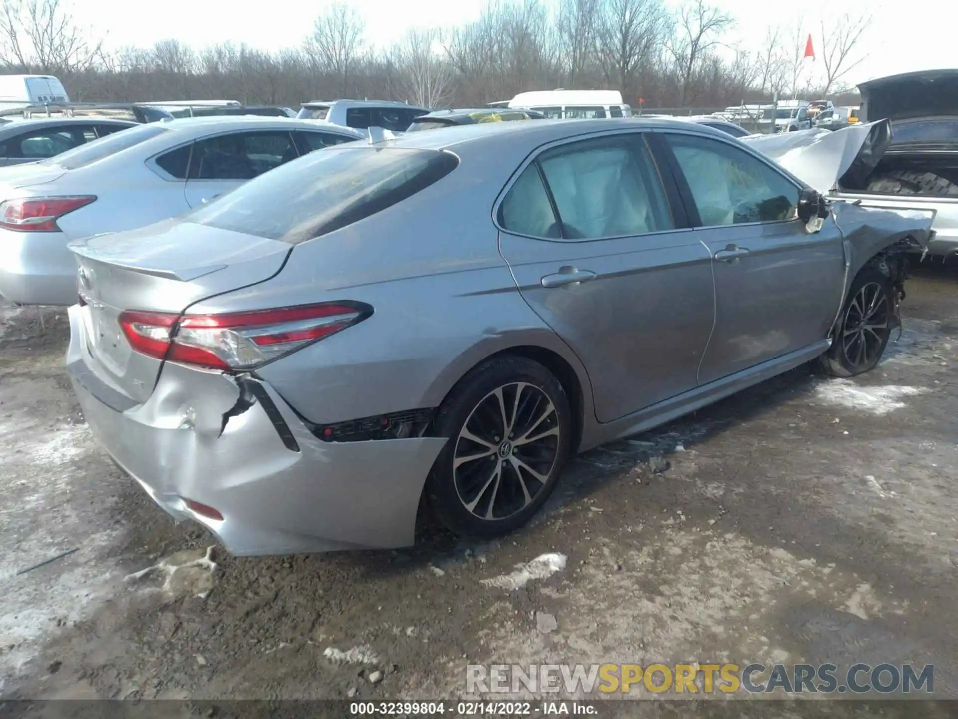 4 Photograph of a damaged car 4T1B11HK2KU162236 TOYOTA CAMRY 2019