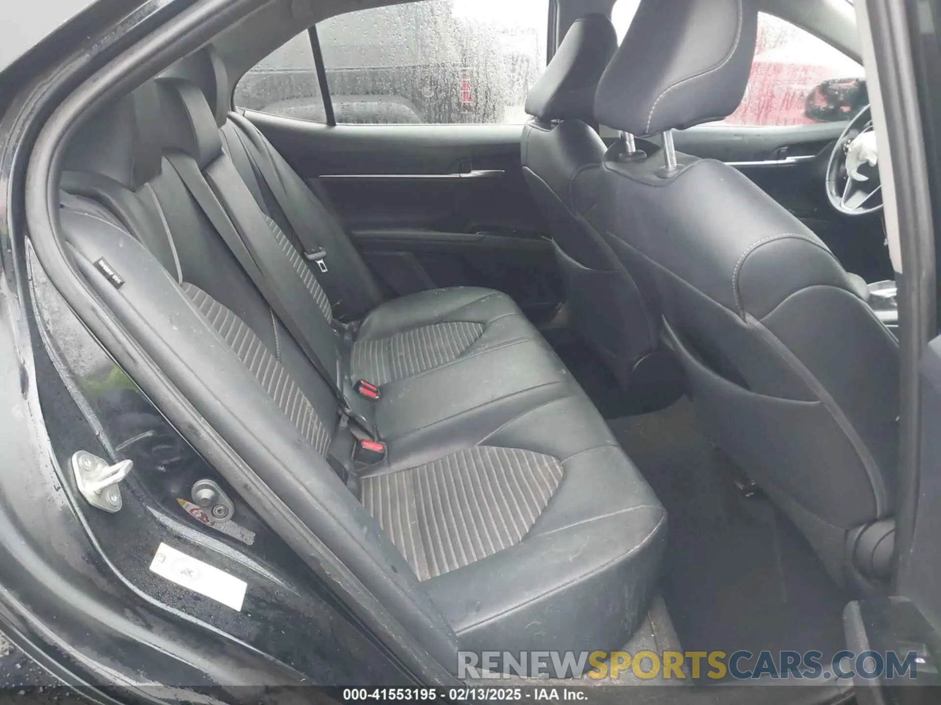 8 Photograph of a damaged car 4T1B11HK2KU166206 TOYOTA CAMRY 2019