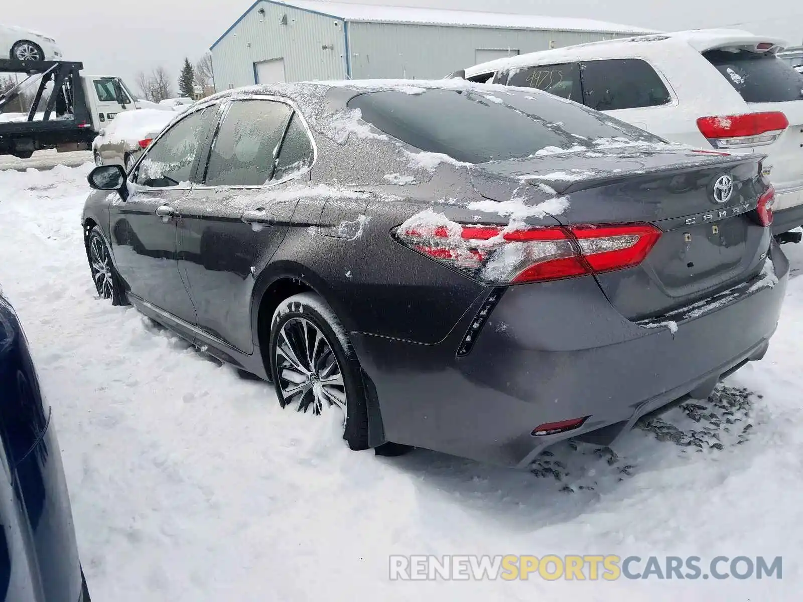 3 Photograph of a damaged car 4T1B11HK2KU168697 TOYOTA CAMRY 2019