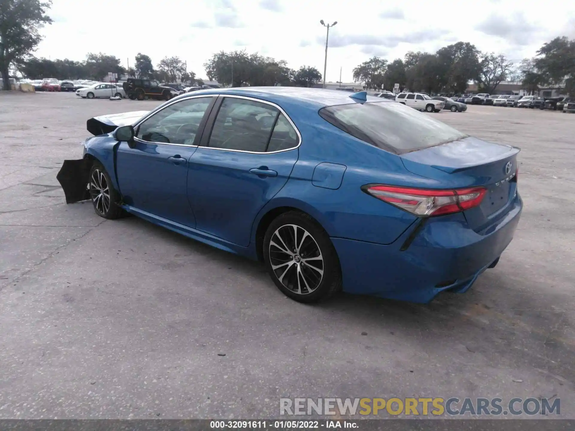 3 Photograph of a damaged car 4T1B11HK2KU169087 TOYOTA CAMRY 2019