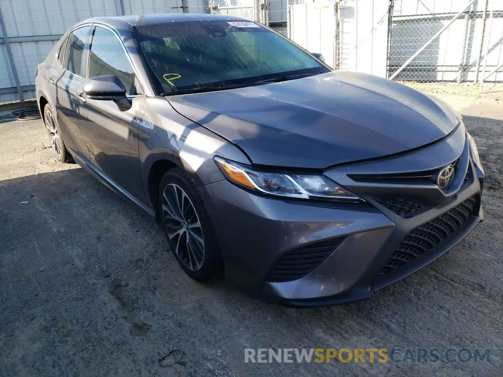 1 Photograph of a damaged car 4T1B11HK2KU169705 TOYOTA CAMRY 2019