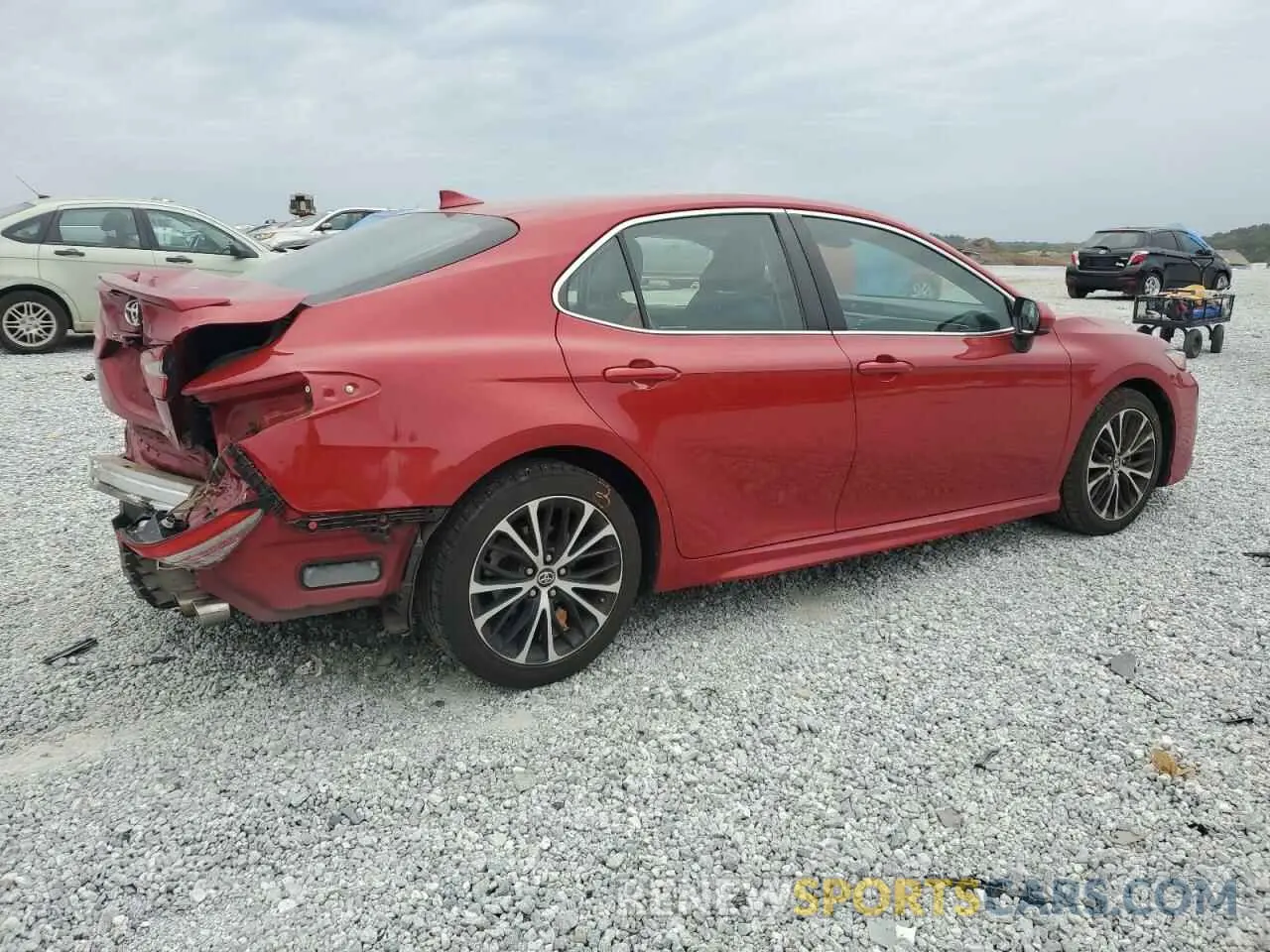 3 Photograph of a damaged car 4T1B11HK2KU171583 TOYOTA CAMRY 2019