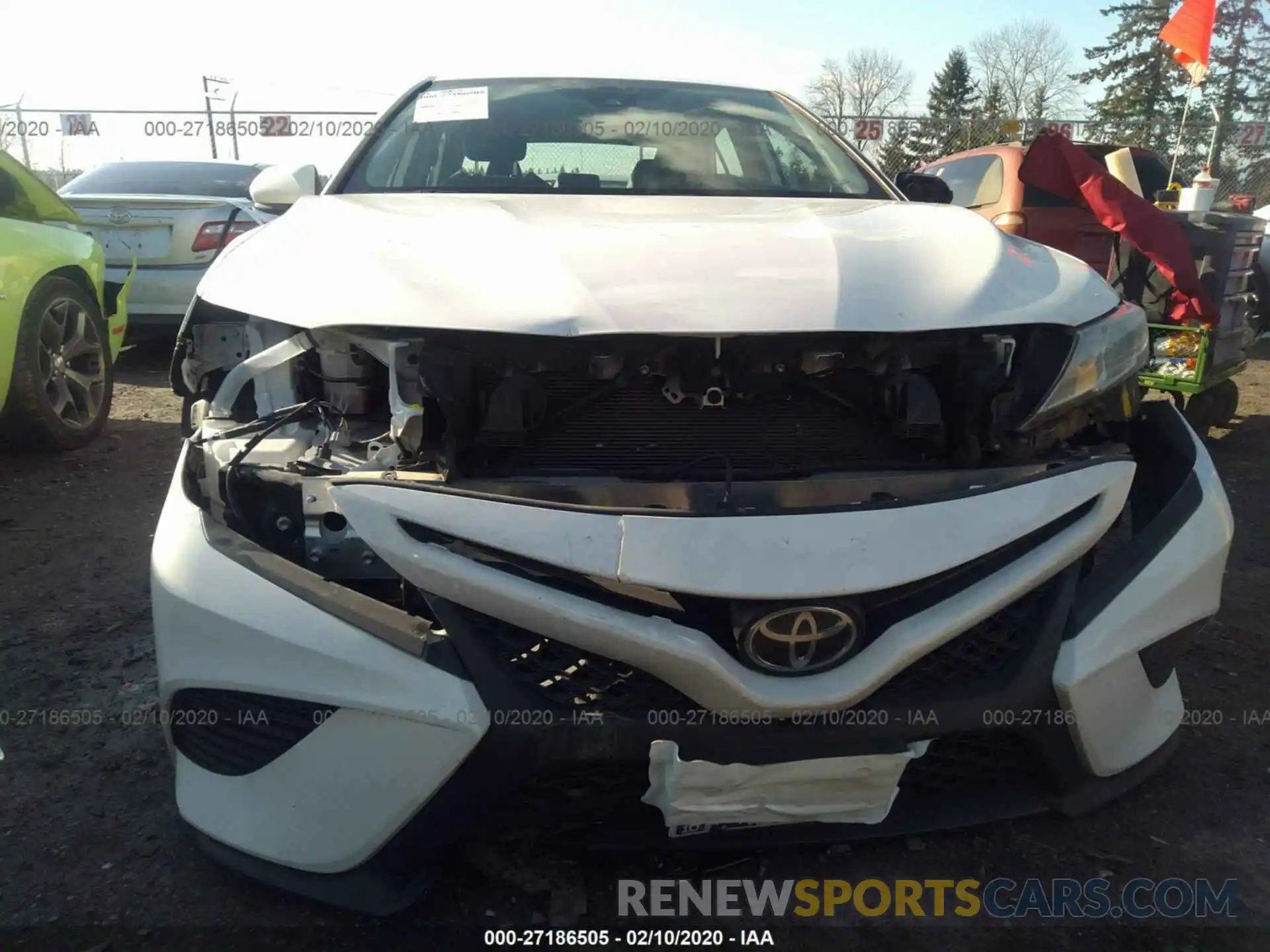 6 Photograph of a damaged car 4T1B11HK2KU172748 TOYOTA CAMRY 2019