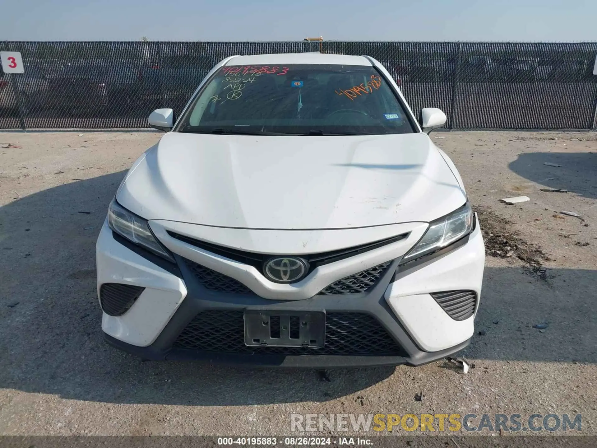 12 Photograph of a damaged car 4T1B11HK2KU176251 TOYOTA CAMRY 2019