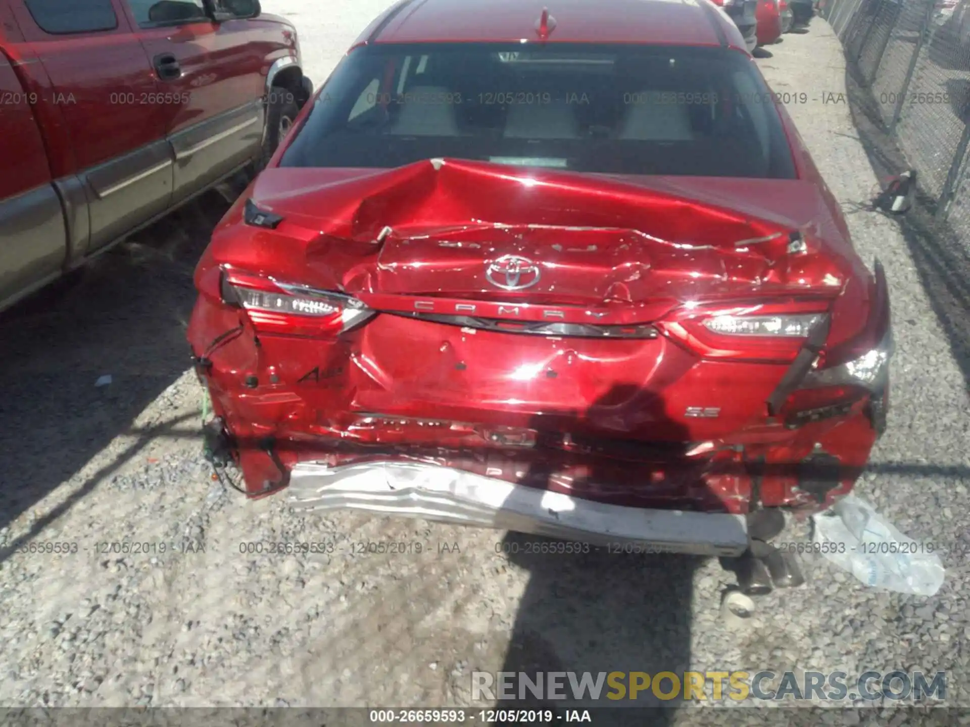 6 Photograph of a damaged car 4T1B11HK2KU176377 TOYOTA CAMRY 2019