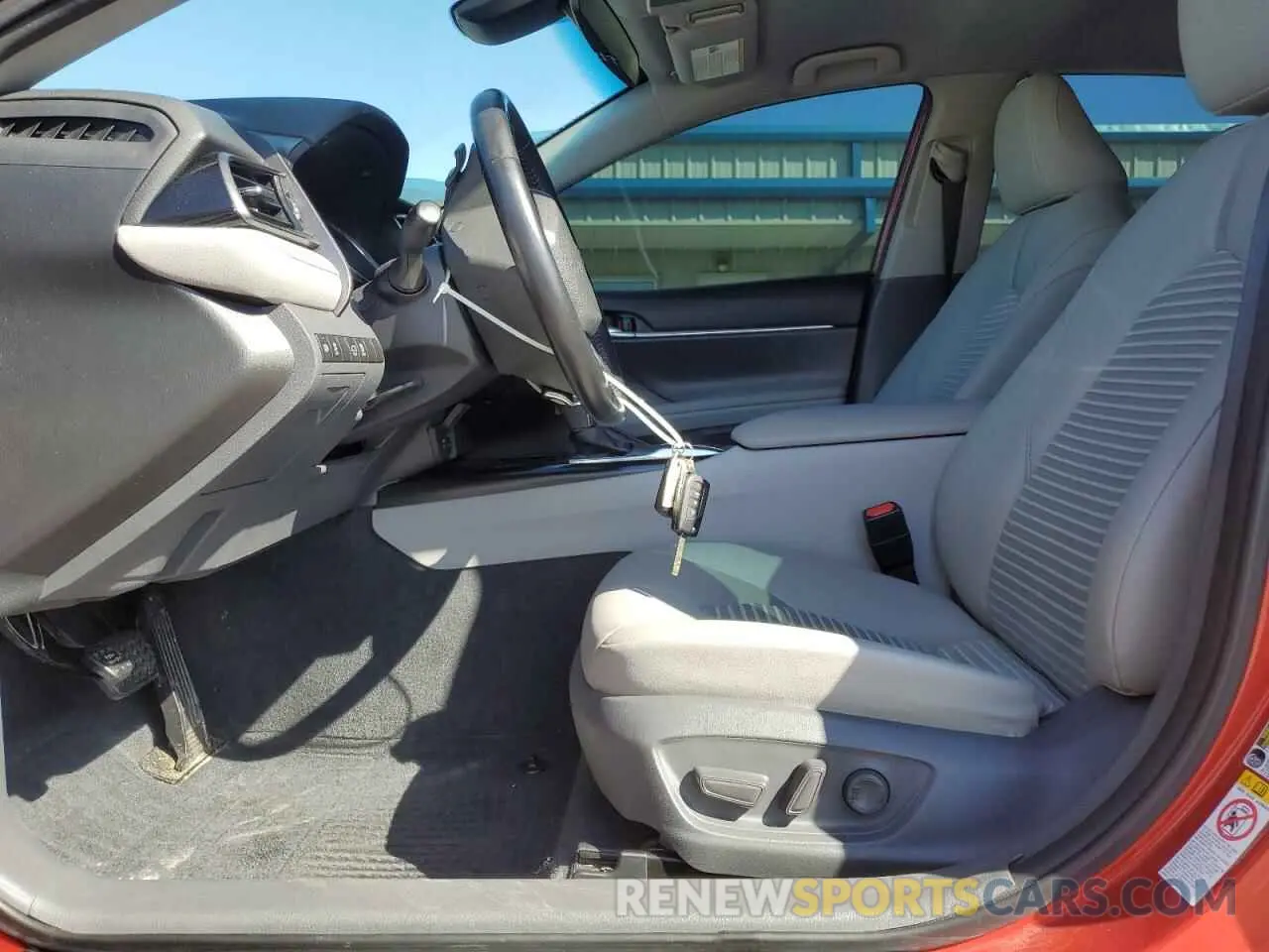 7 Photograph of a damaged car 4T1B11HK2KU178856 TOYOTA CAMRY 2019