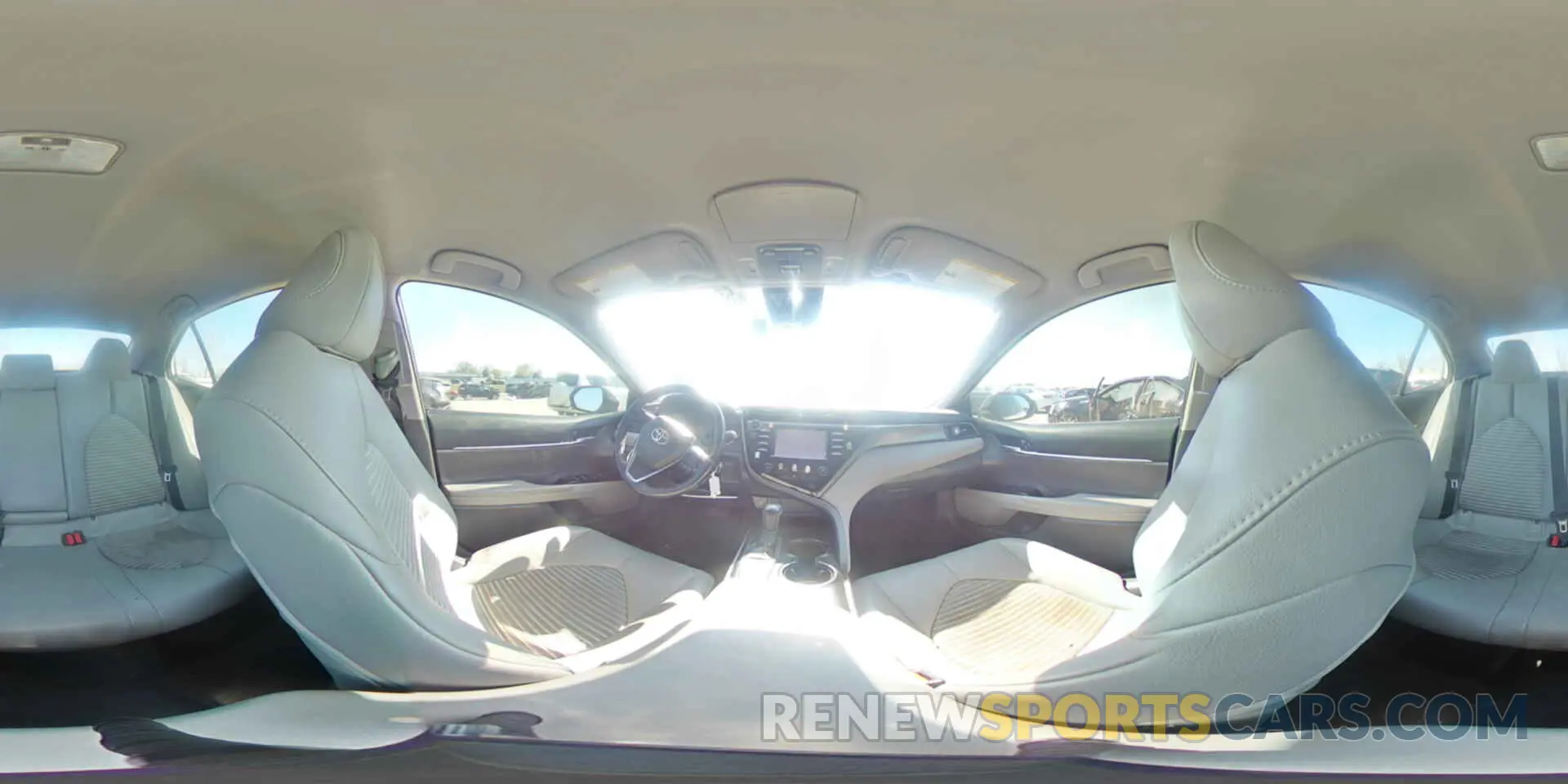 13 Photograph of a damaged car 4T1B11HK2KU180168 TOYOTA CAMRY 2019