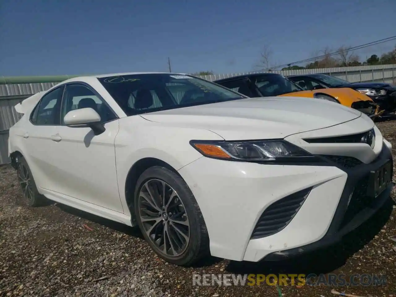 1 Photograph of a damaged car 4T1B11HK2KU180655 TOYOTA CAMRY 2019