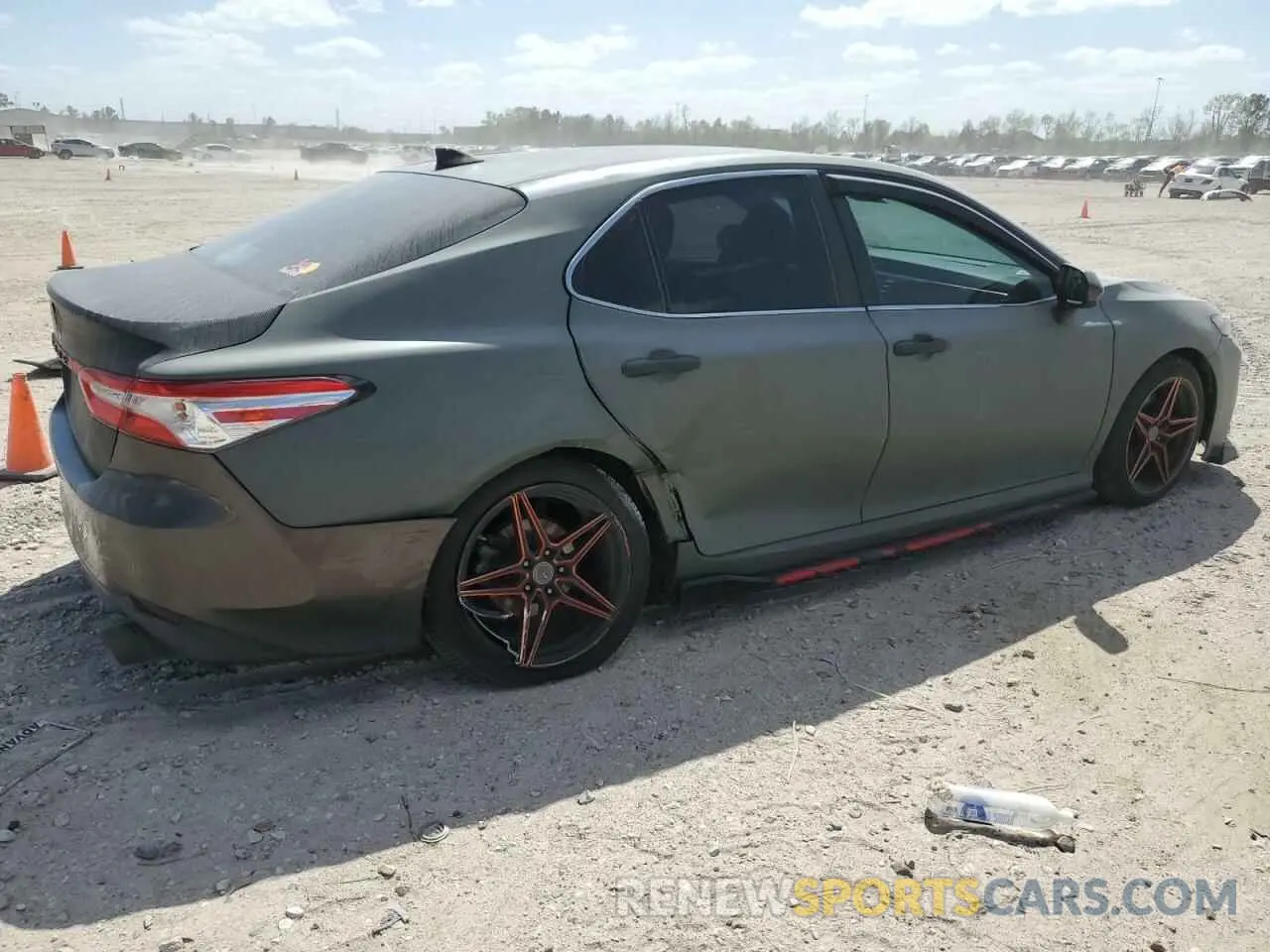 3 Photograph of a damaged car 4T1B11HK2KU183832 TOYOTA CAMRY 2019