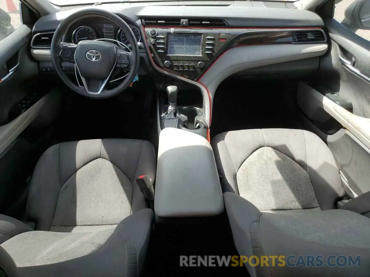 8 Photograph of a damaged car 4T1B11HK2KU183832 TOYOTA CAMRY 2019
