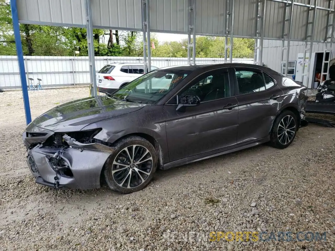 1 Photograph of a damaged car 4T1B11HK2KU183846 TOYOTA CAMRY 2019