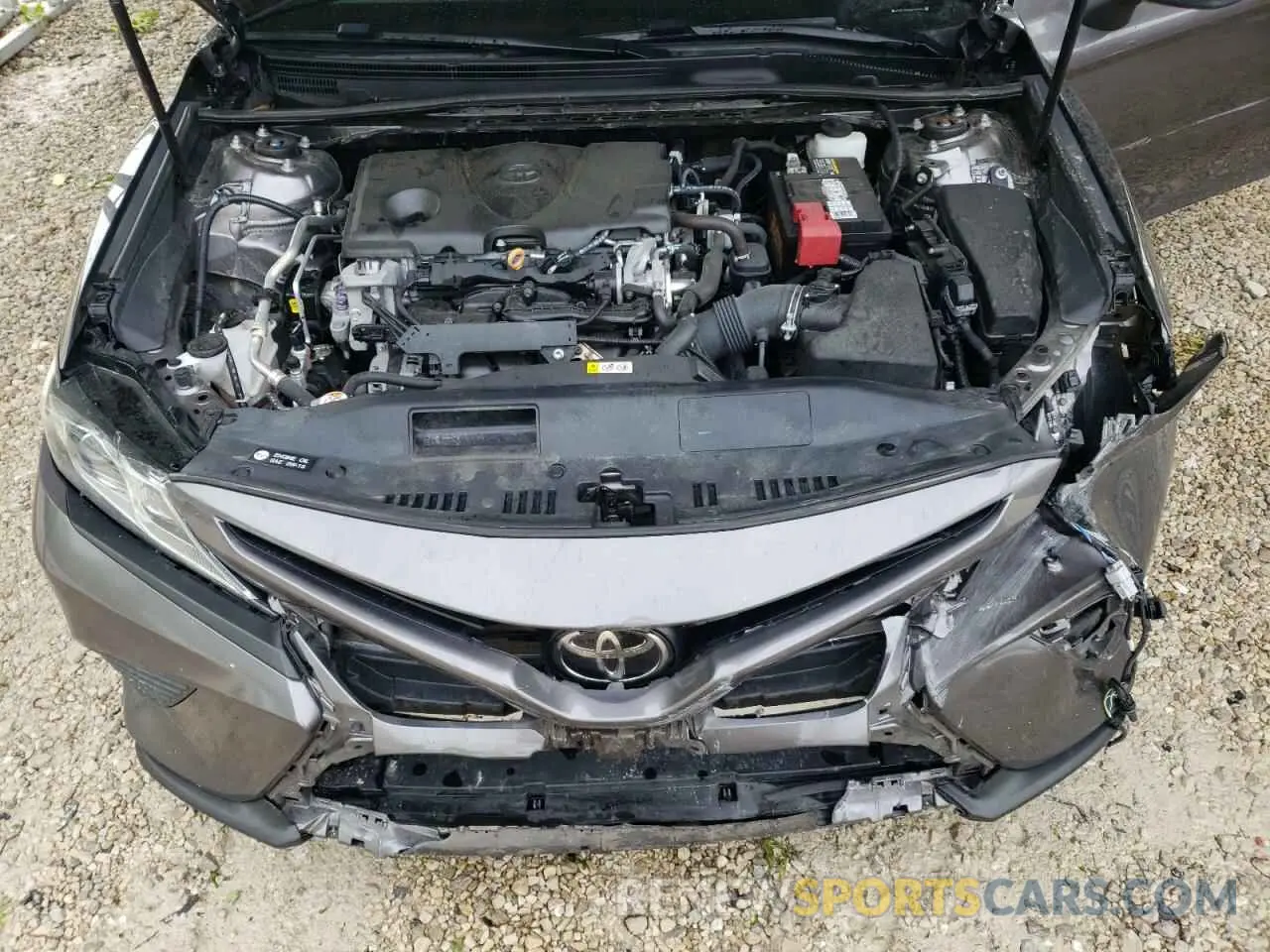 11 Photograph of a damaged car 4T1B11HK2KU183846 TOYOTA CAMRY 2019
