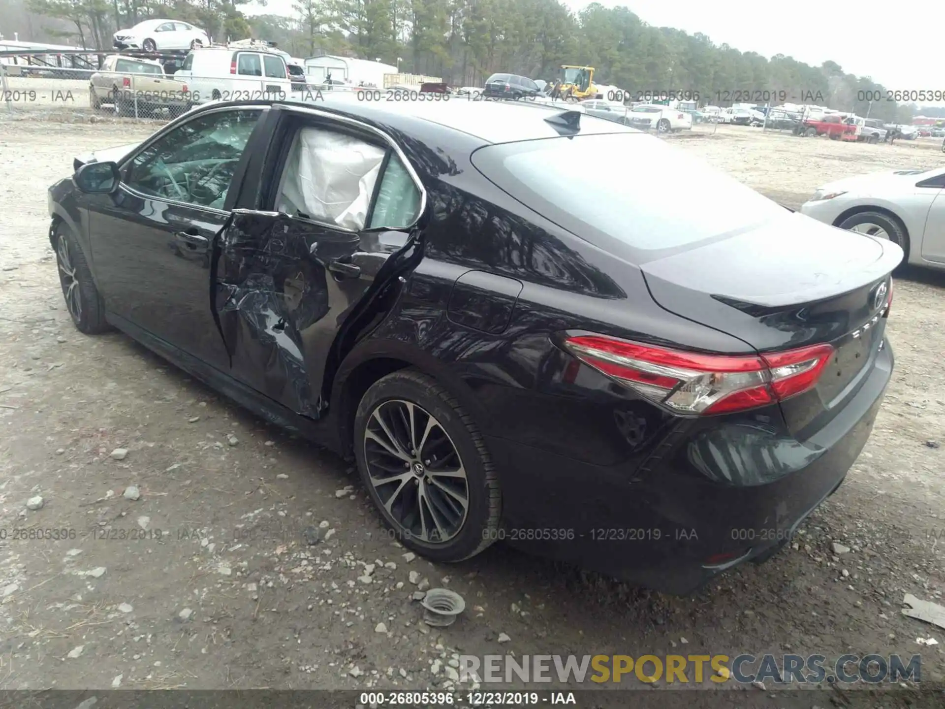 3 Photograph of a damaged car 4T1B11HK2KU184351 TOYOTA CAMRY 2019