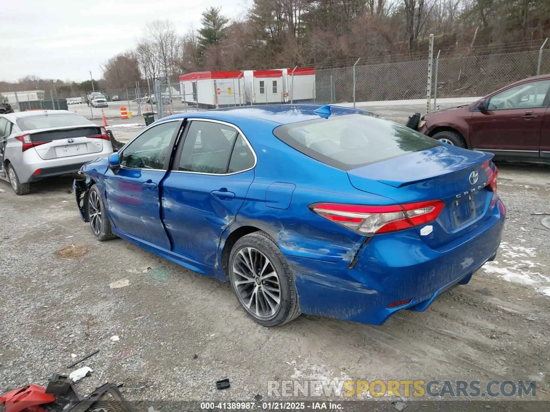 3 Photograph of a damaged car 4T1B11HK2KU186780 TOYOTA CAMRY 2019