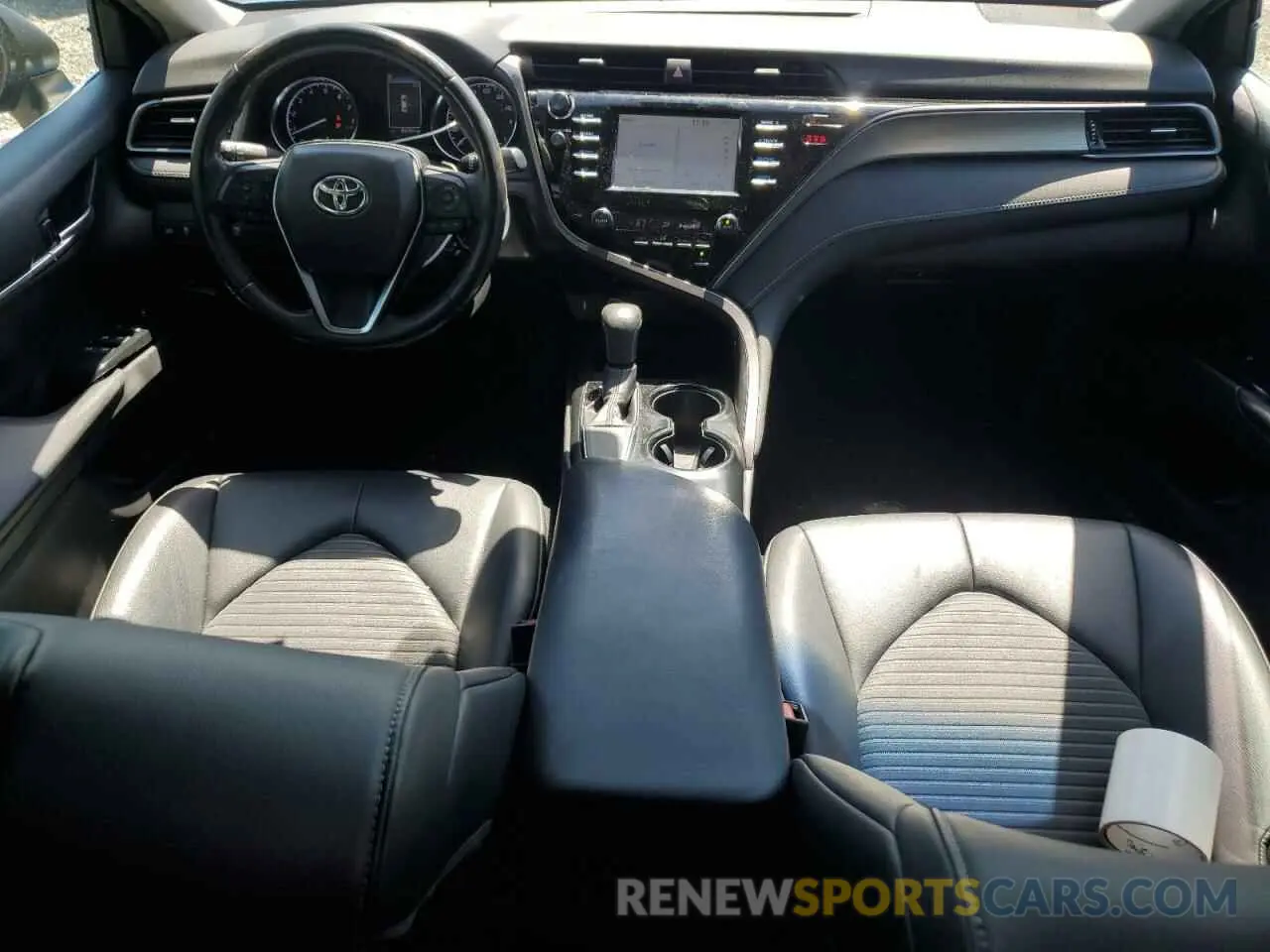 8 Photograph of a damaged car 4T1B11HK2KU188576 TOYOTA CAMRY 2019