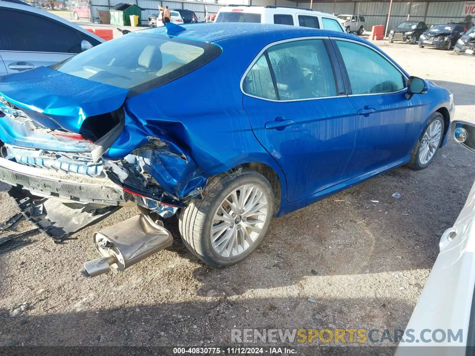 4 Photograph of a damaged car 4T1B11HK2KU188710 TOYOTA CAMRY 2019