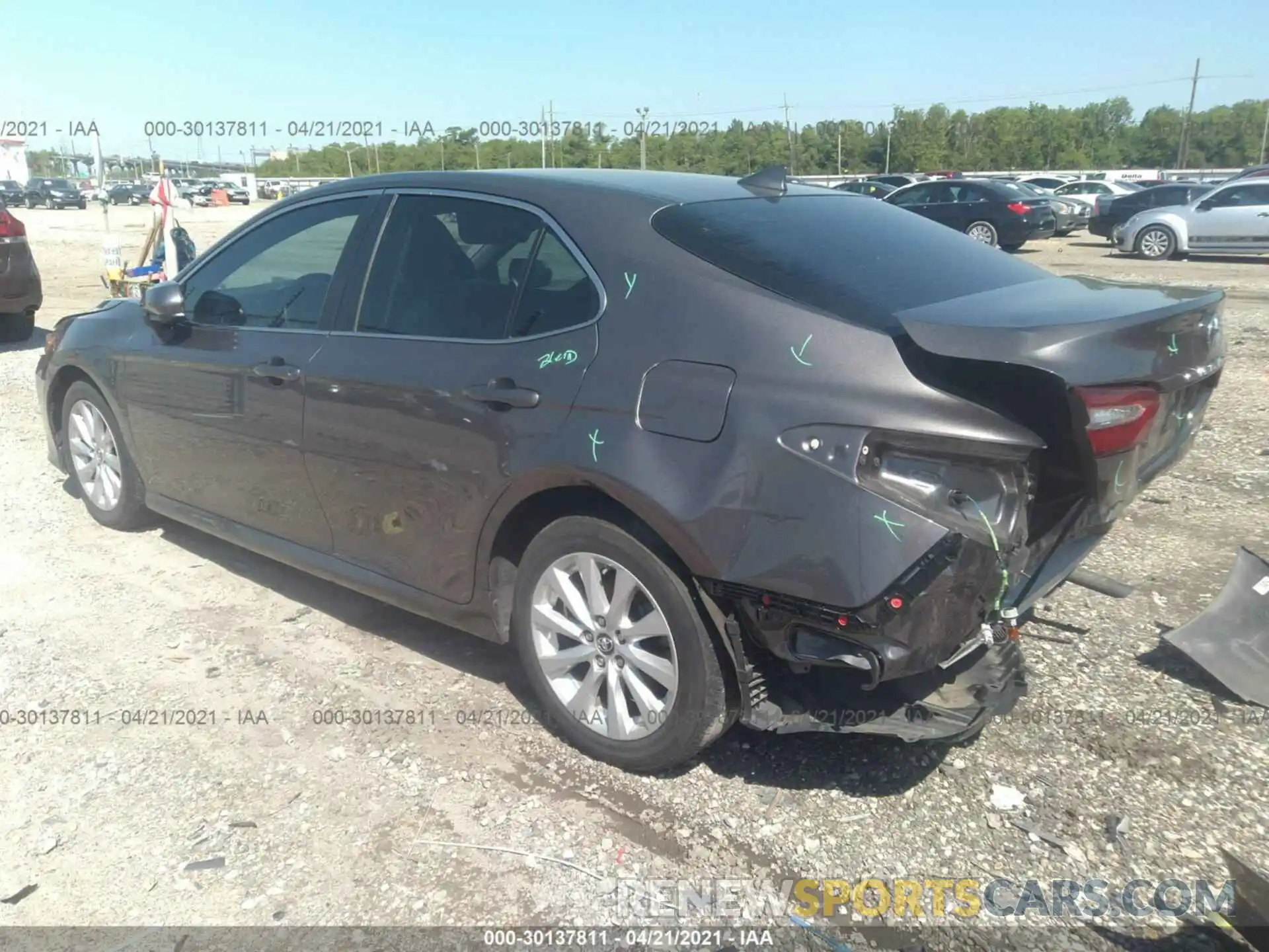 3 Photograph of a damaged car 4T1B11HK2KU193180 TOYOTA CAMRY 2019