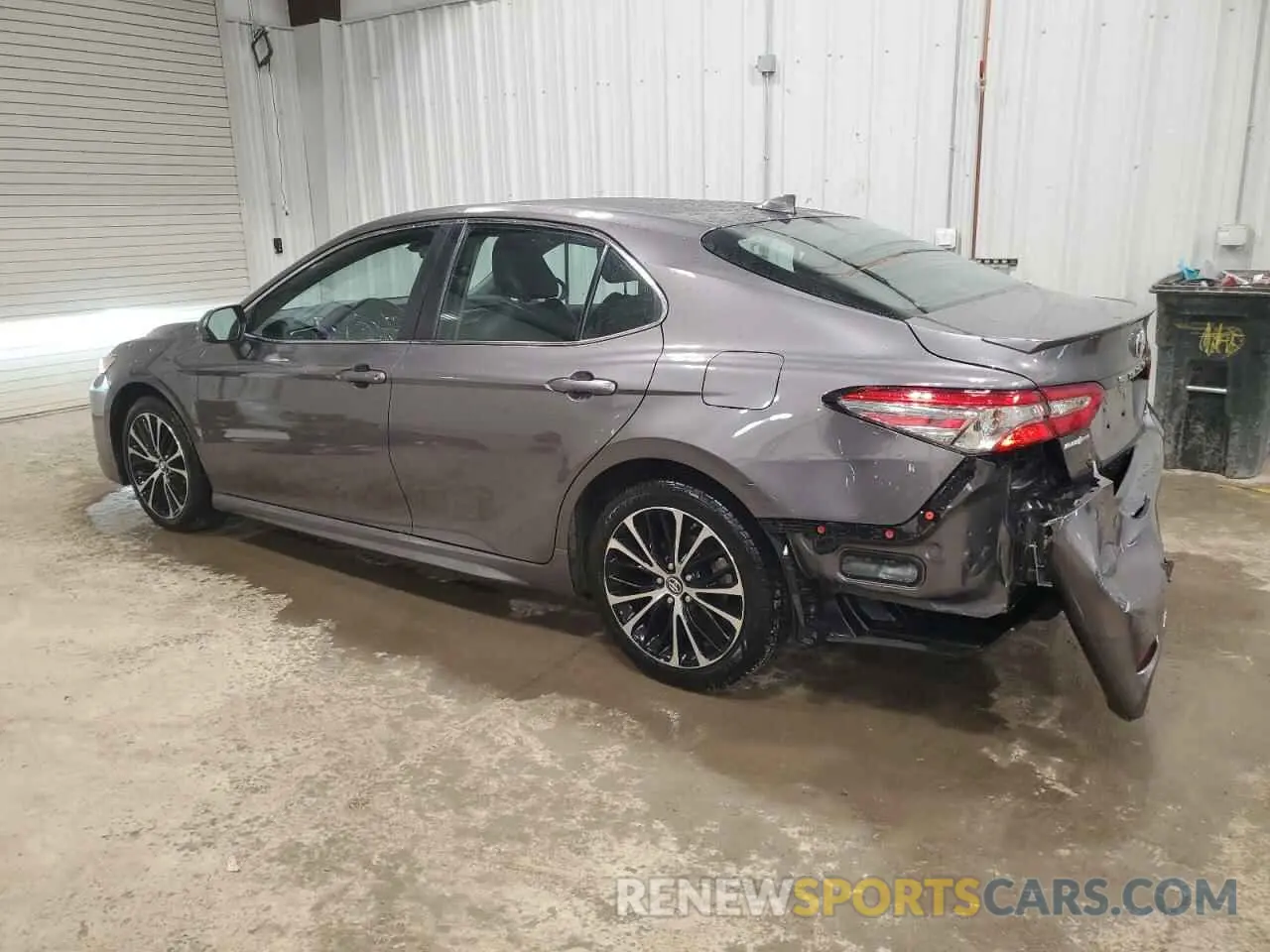 2 Photograph of a damaged car 4T1B11HK2KU201021 TOYOTA CAMRY 2019