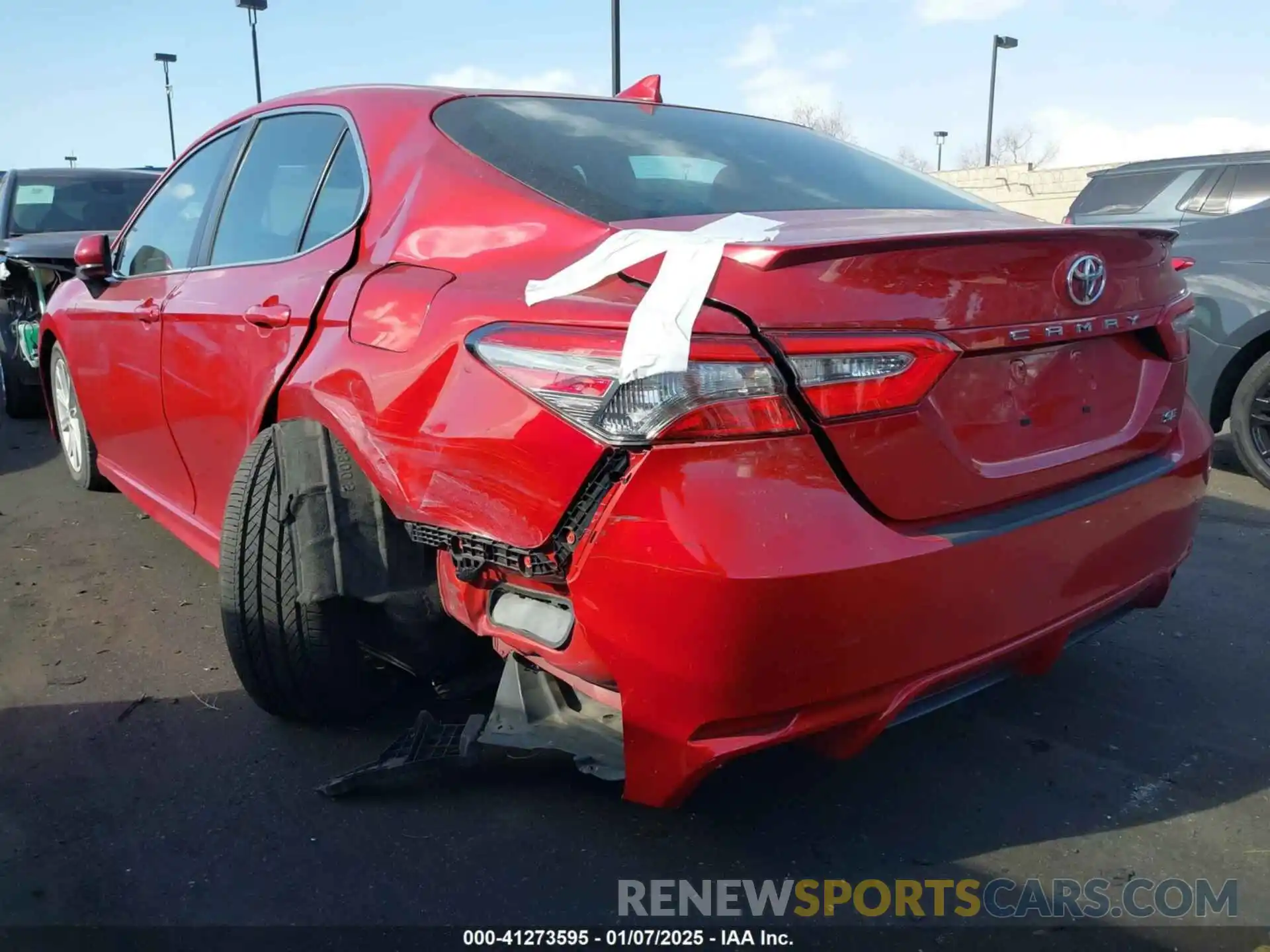 6 Photograph of a damaged car 4T1B11HK2KU201567 TOYOTA CAMRY 2019