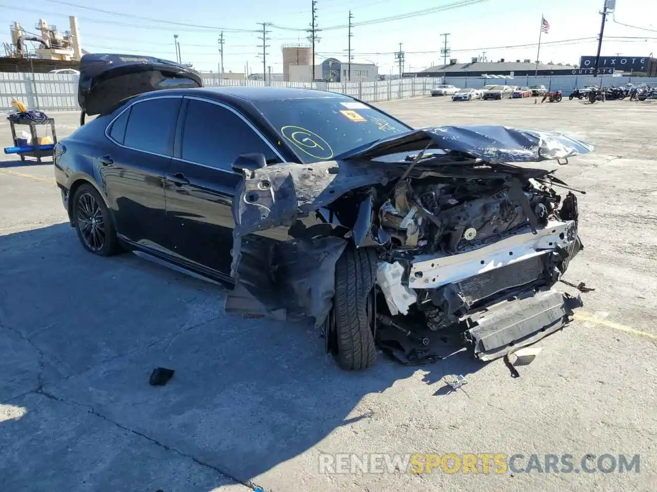 1 Photograph of a damaged car 4T1B11HK2KU204484 TOYOTA CAMRY 2019