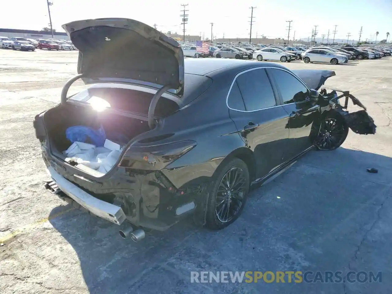 4 Photograph of a damaged car 4T1B11HK2KU204484 TOYOTA CAMRY 2019