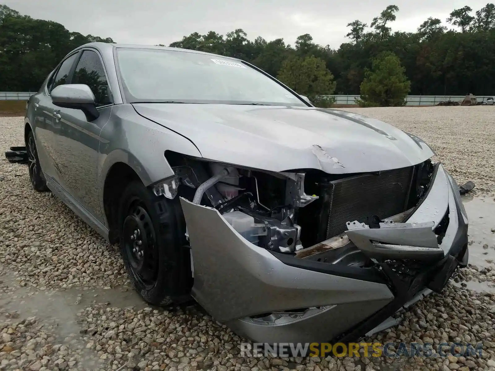 1 Photograph of a damaged car 4T1B11HK2KU208714 TOYOTA CAMRY 2019