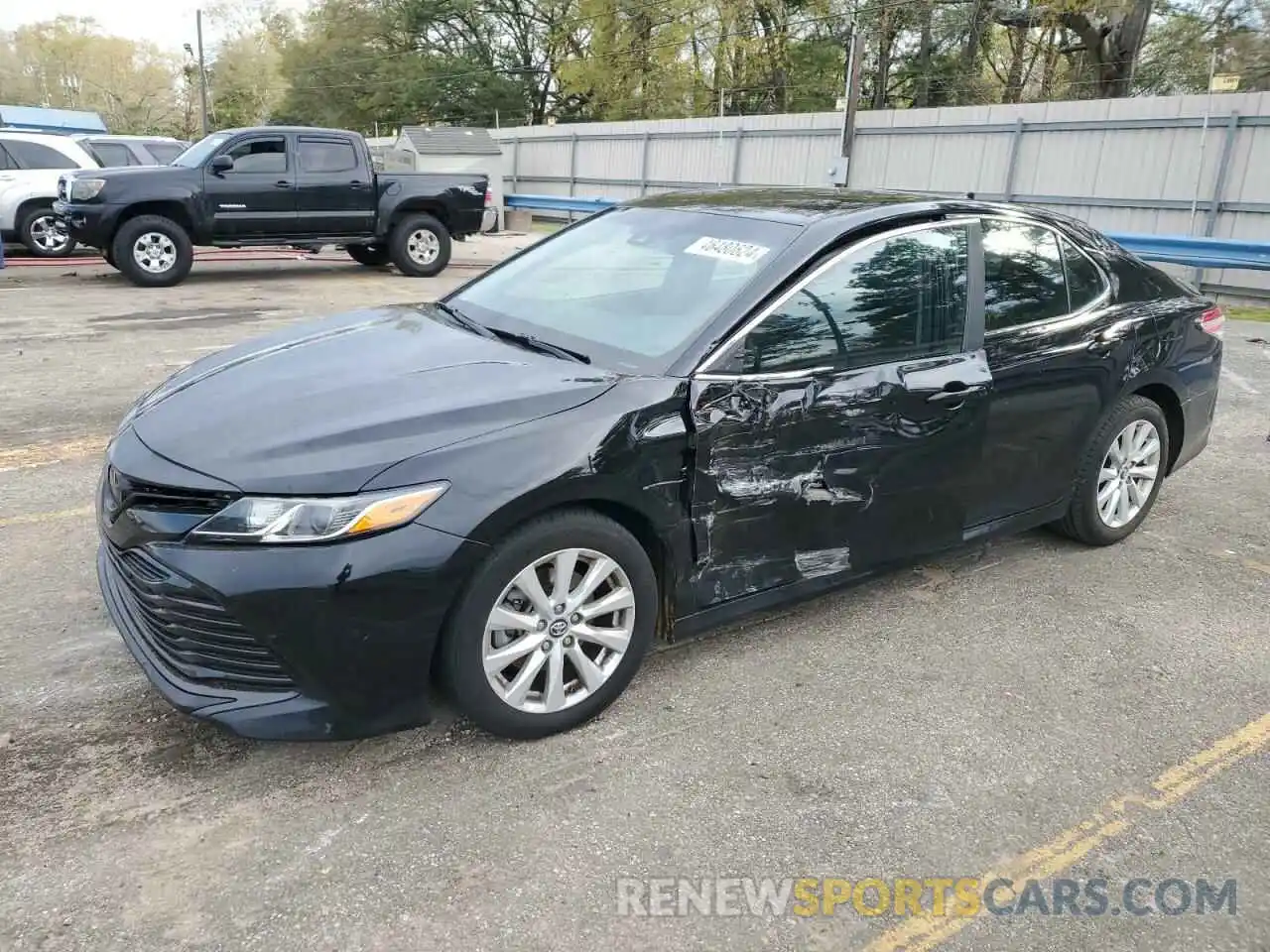 1 Photograph of a damaged car 4T1B11HK2KU210673 TOYOTA CAMRY 2019