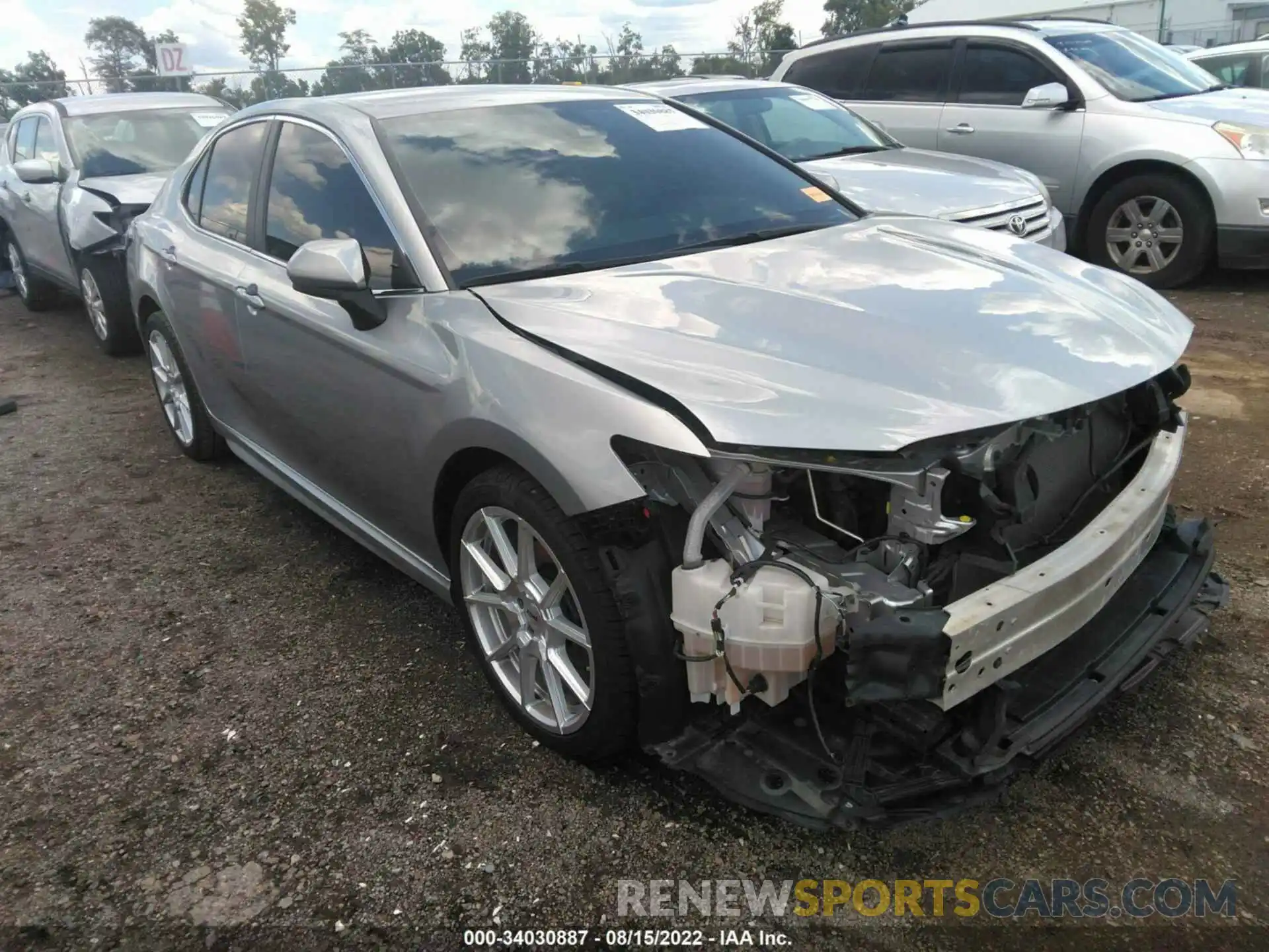 1 Photograph of a damaged car 4T1B11HK2KU216876 TOYOTA CAMRY 2019